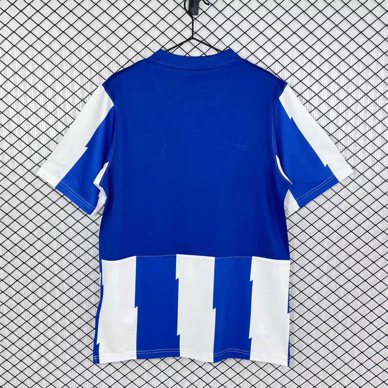 Funinjersey-Retro Deportivo Alavés 2011-12 Home Jersey