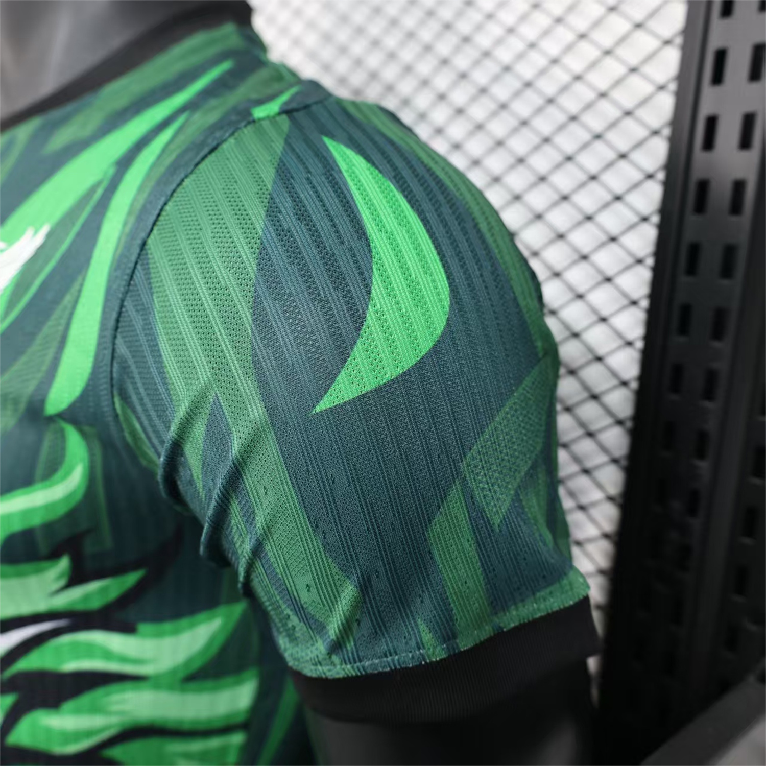 foot-Liver.pool 25-26 Green Dragon and Fire Special Jersey - Player Version