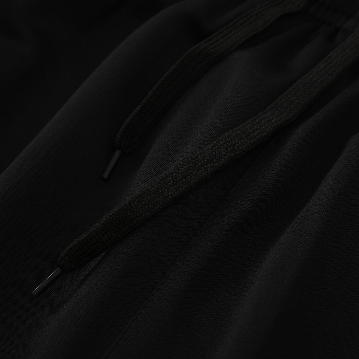 foot-Manchester United 25-26 Traning Hoodie Set - Flowing Red Hoodie With Black Pants