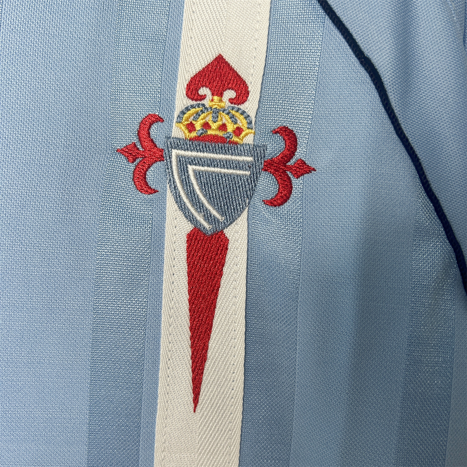 foot-Retro Celta Vigo 2001-02 Home Jersey