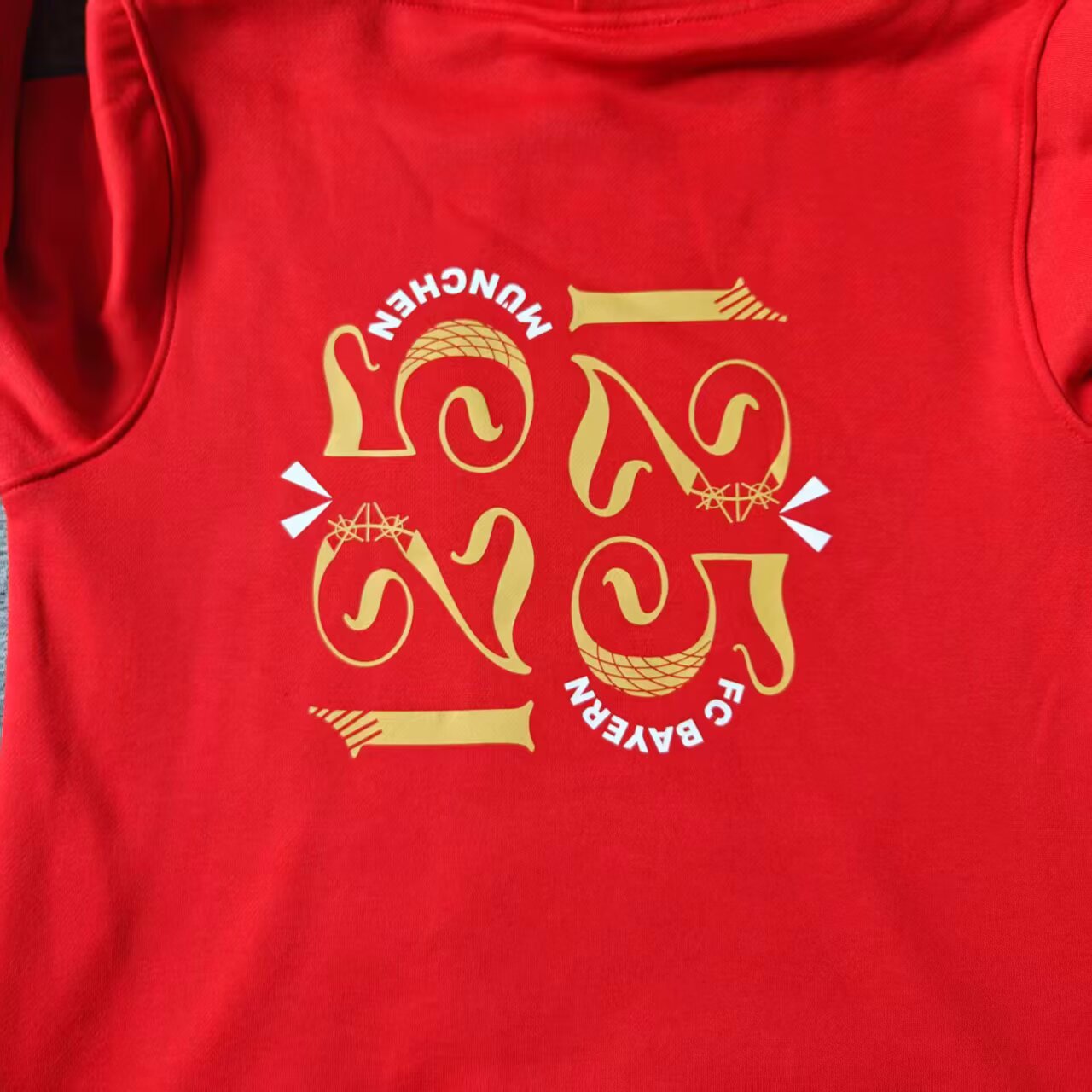 foot-Bayern Munich 2025 125th Anniversary Unisex Pullover Hoodie