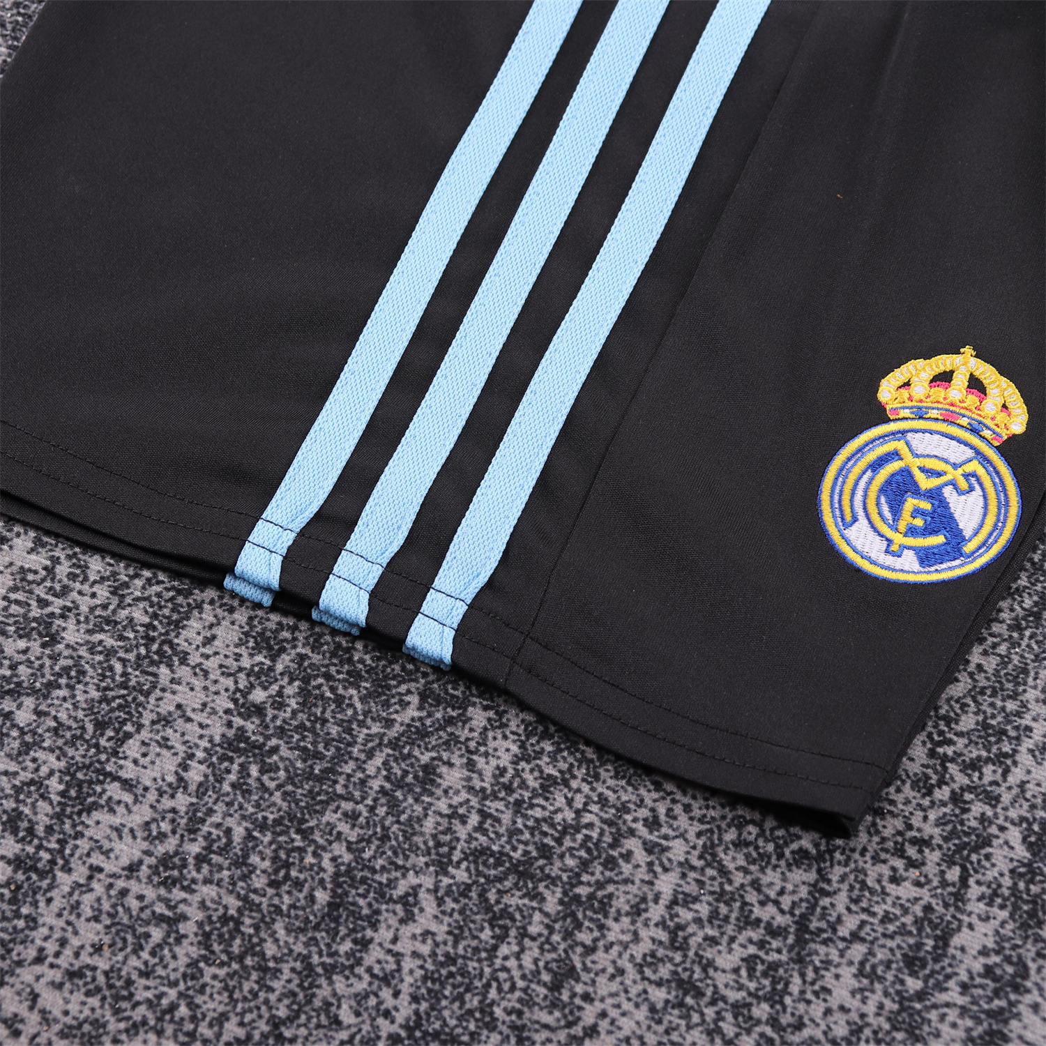 foot-Retro Real Madrid 2009-10 Away Kids Kit