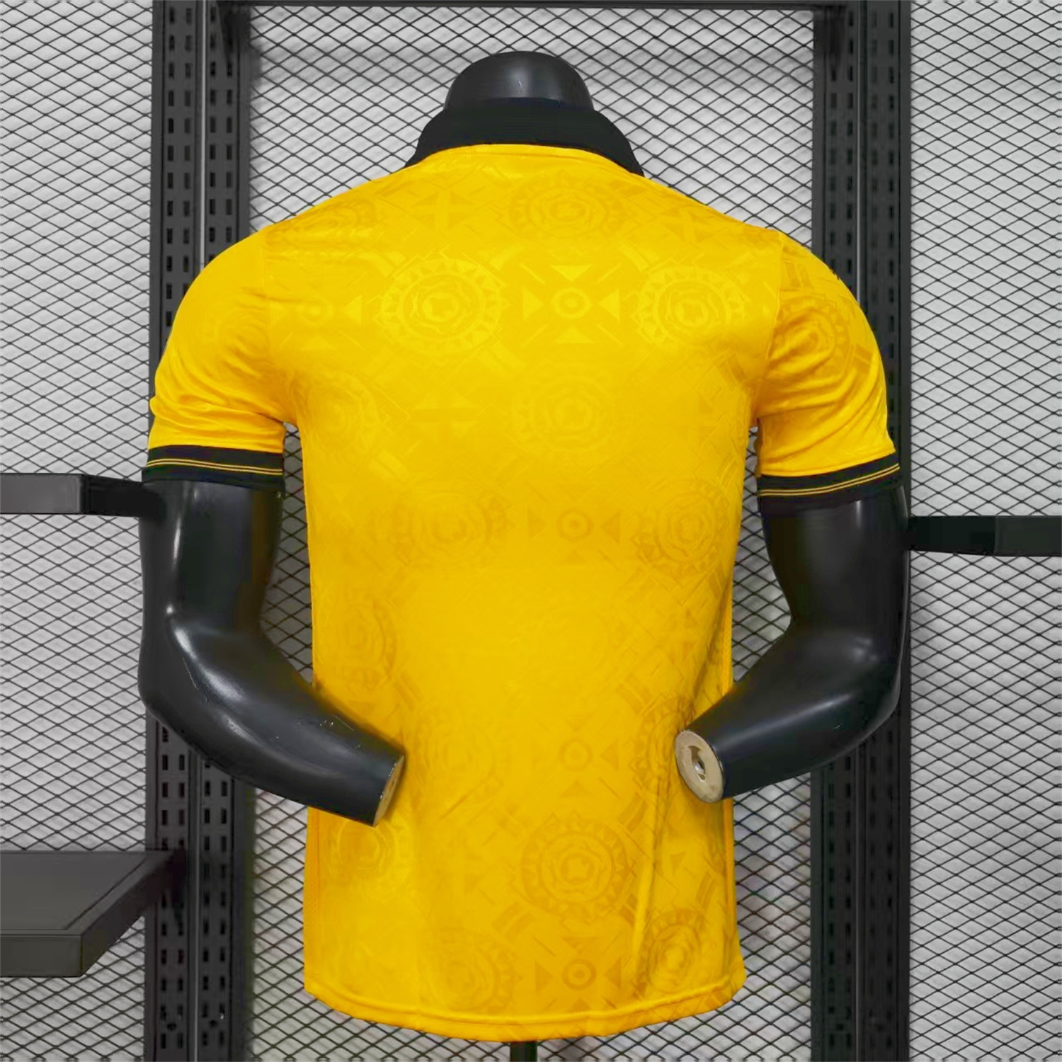 foot-Wolverhampton Wanderers Wolves 25-26 Home Jersey - Player Version