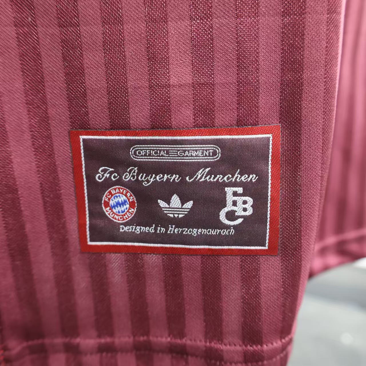 ManixJersey.com | Bayern Munich 2025 Red Icon Retro Jersey - Player Version -Customize Name, Number and Patch | Worldwide Shipping