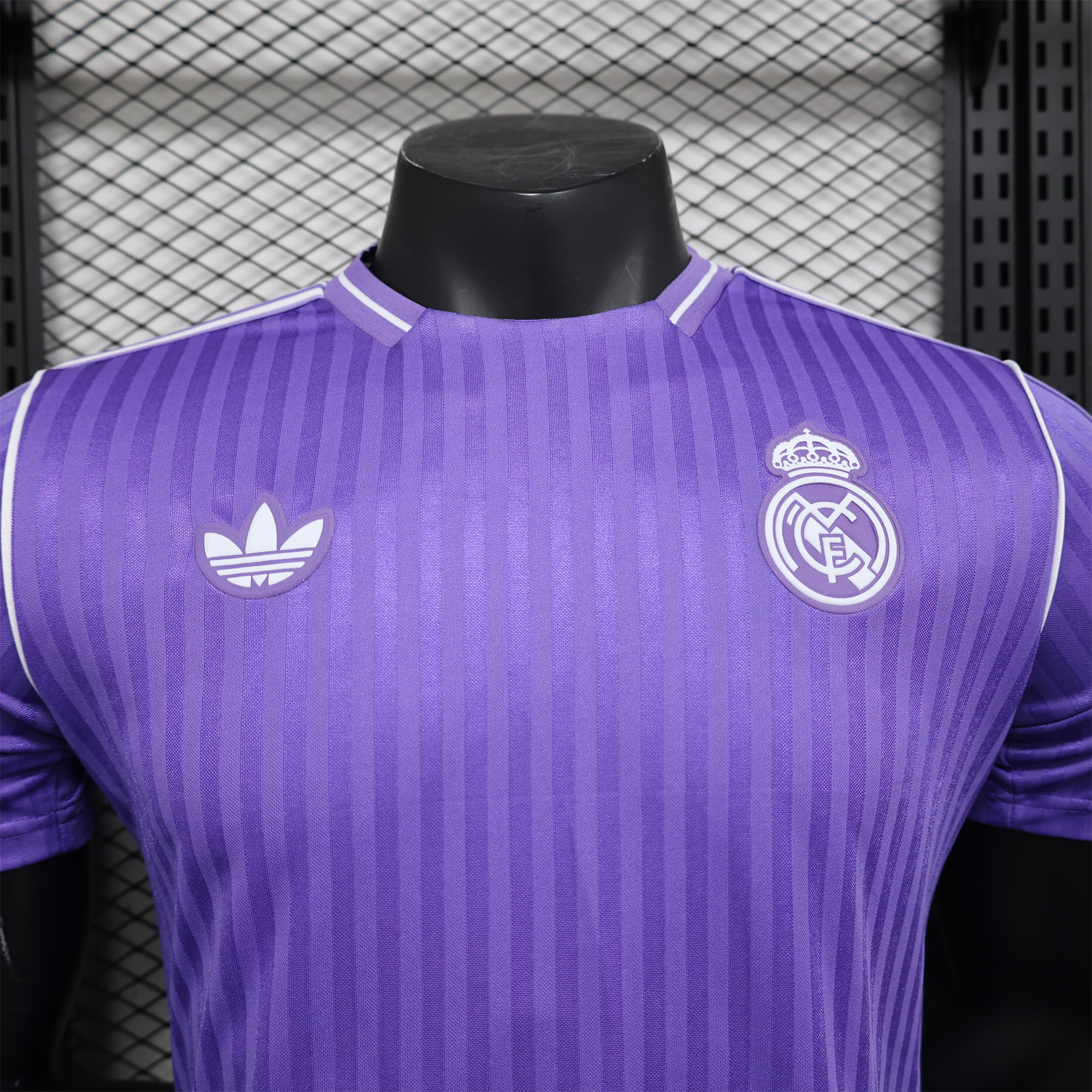 ManixJersey.com | Real Madrid 2025 Purple Icon Retro Jersey - Player Version -Customize Name, Number and Patch | Worldwide Shipping
