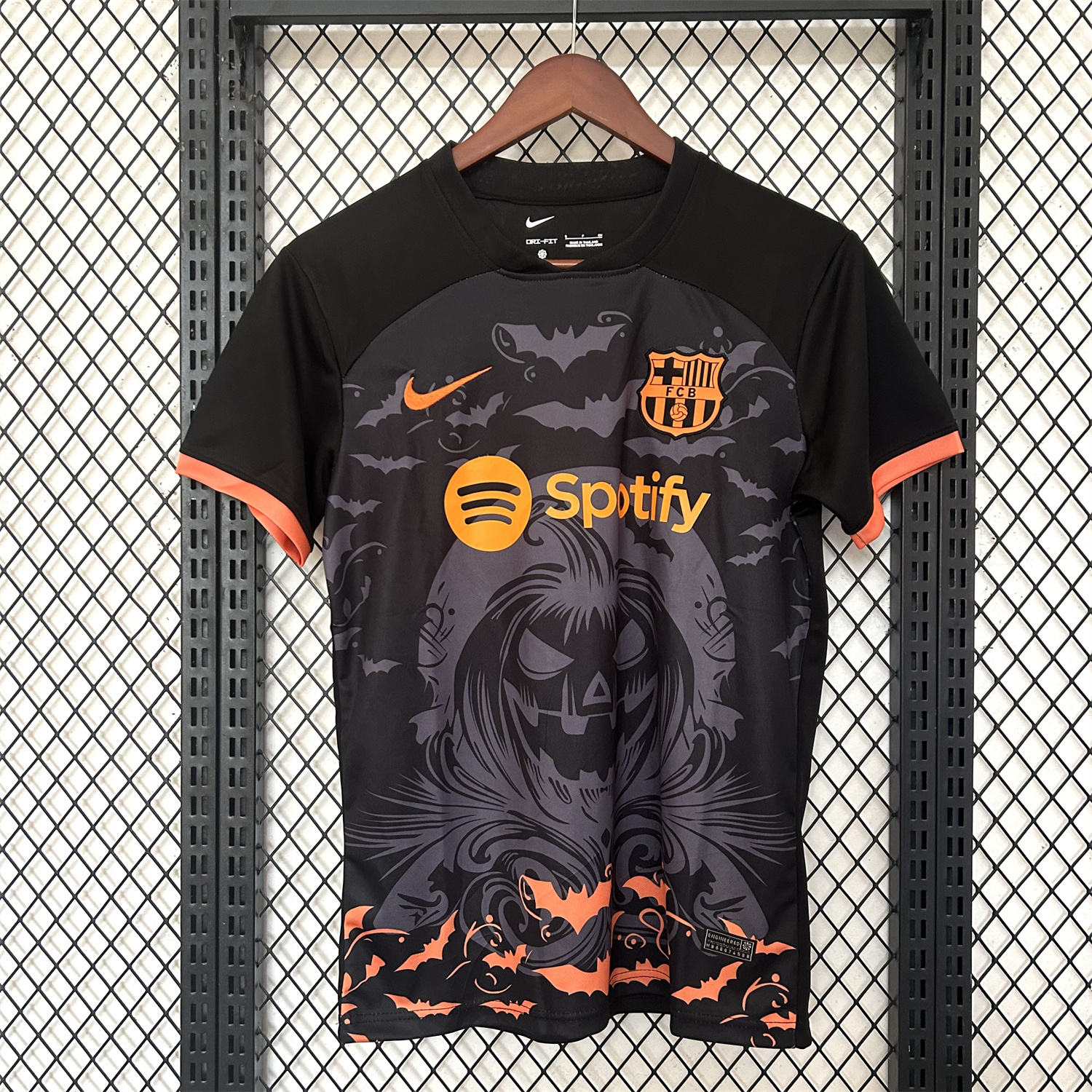 foot-Barcelona 25-26 Halloween Pumpkin Silhouette Black Jersey - Fans Version