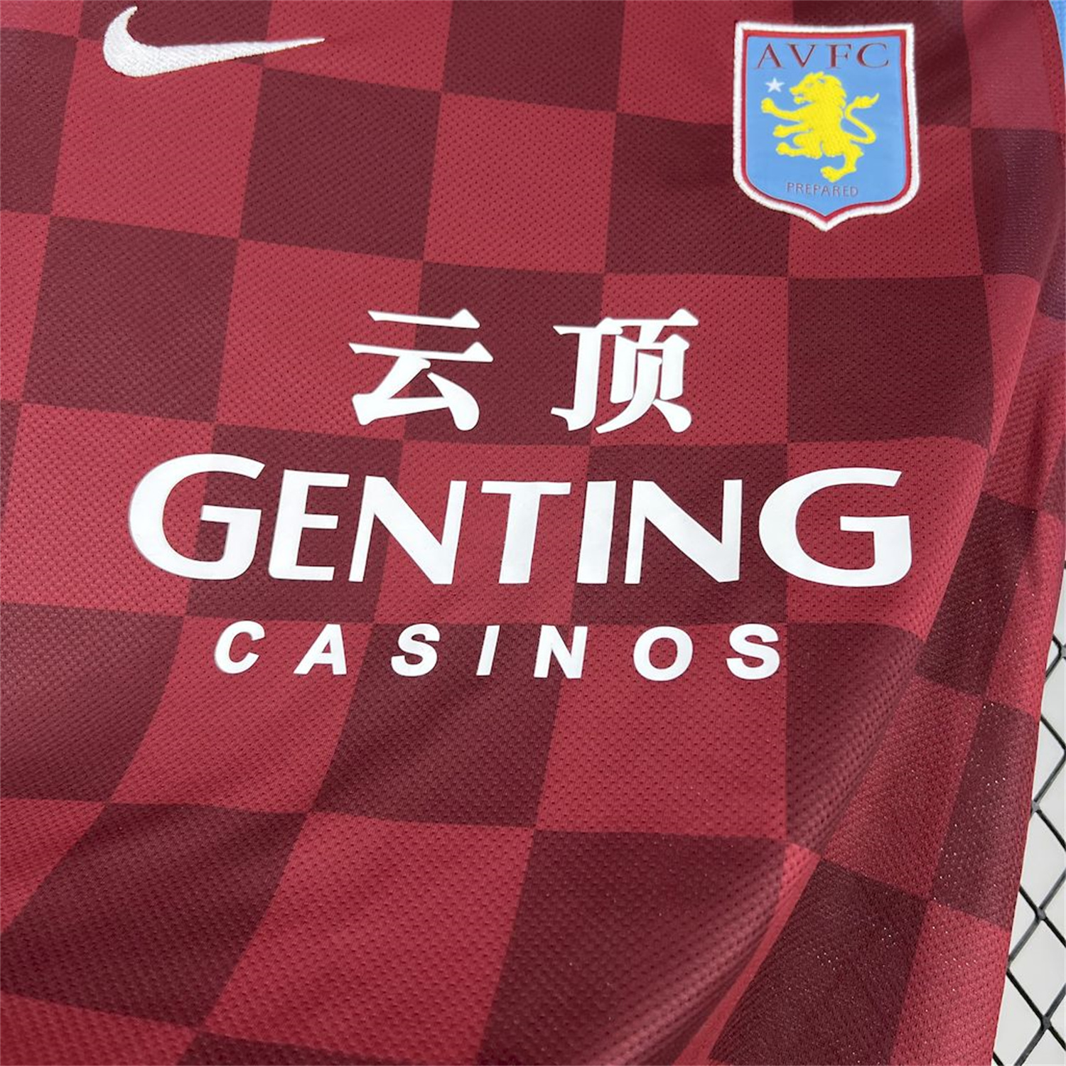 foot-Retro Aston Villa 2011-12 Home Jersey