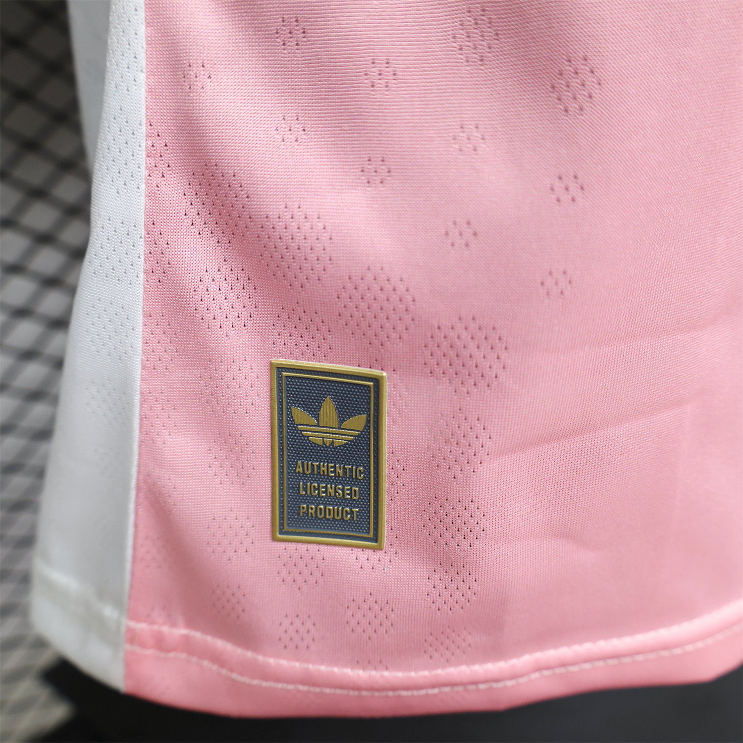 GlobeJersey-INT M.A.M 26-27 Pink White Special Jersey - Player Version