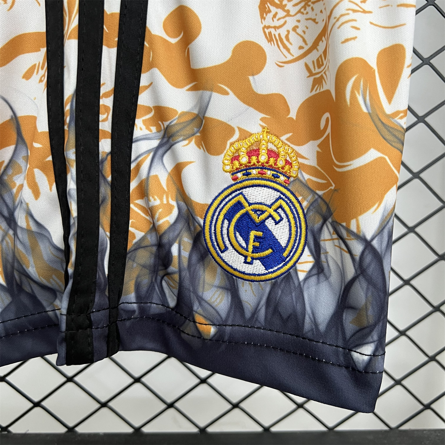 foot-Real Madrid 25-26 Orange And Black Dragon Special Kids Kit
