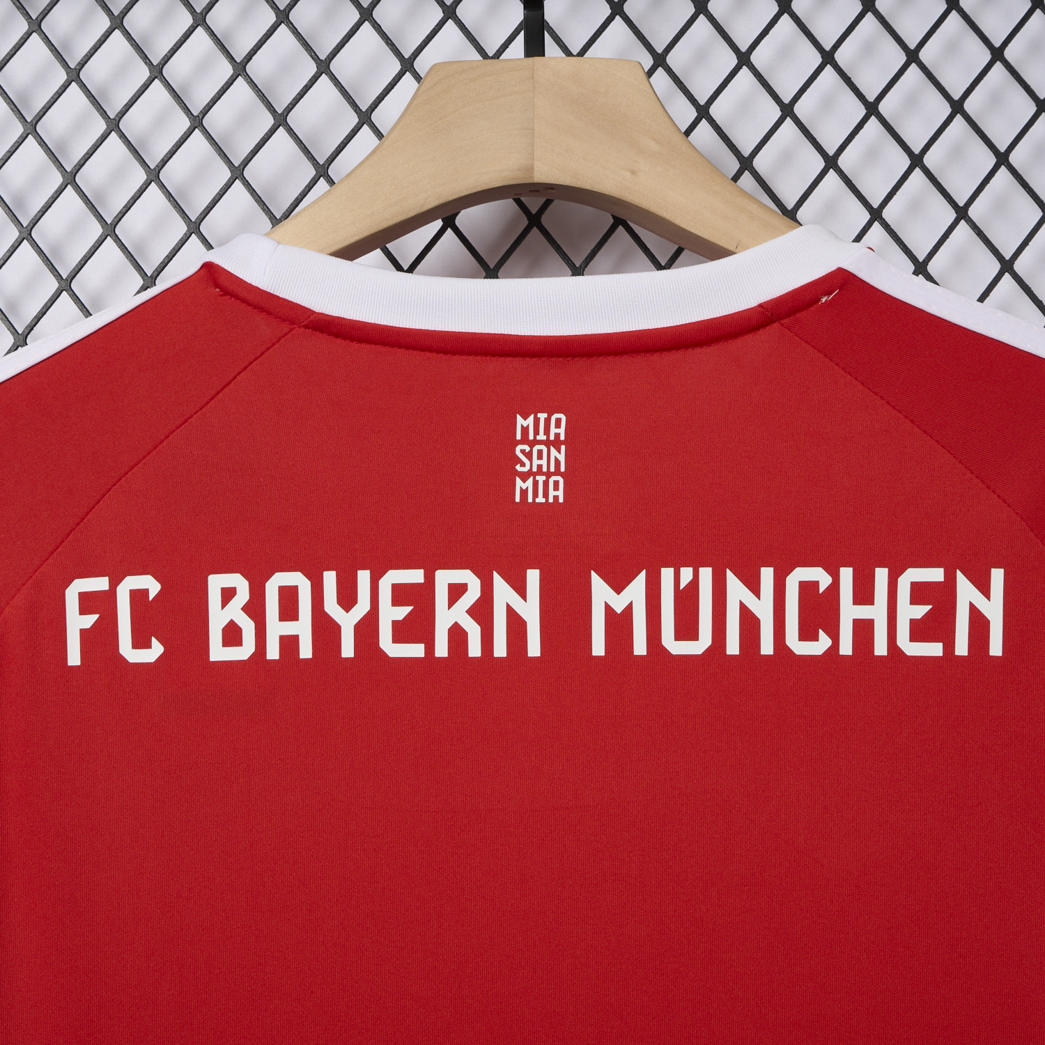 foot-Bayern Munich 25-26 Home Müller Limited Edition Jersey - Fans Version