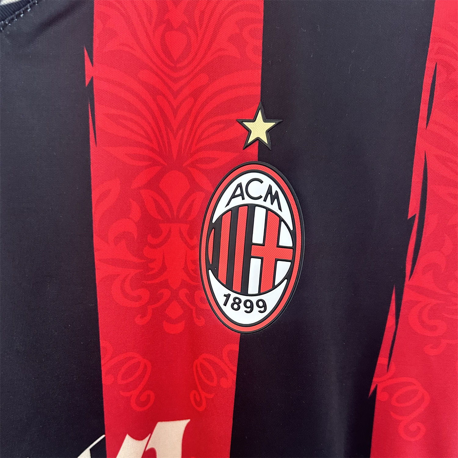 foot-AC Milan 25-26 Red And Black Special Jersey - Fans Version