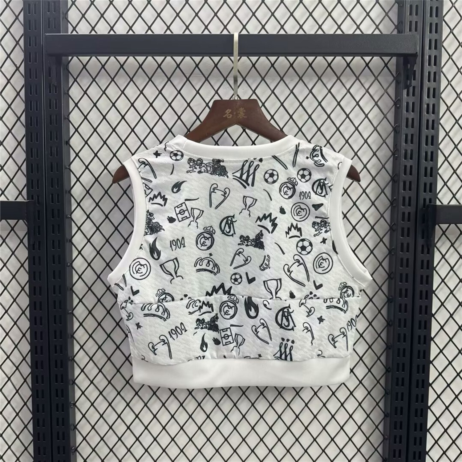 foot-Women's Real Madrid 25-26 White Yoga Vest with Black Emoji Icons