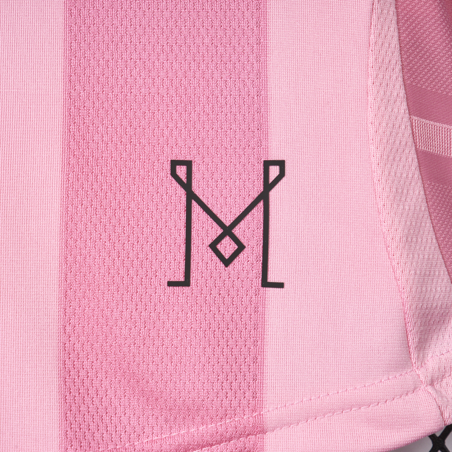 foot-INT M.A.M 2025 Home Kids Kit - Player Version