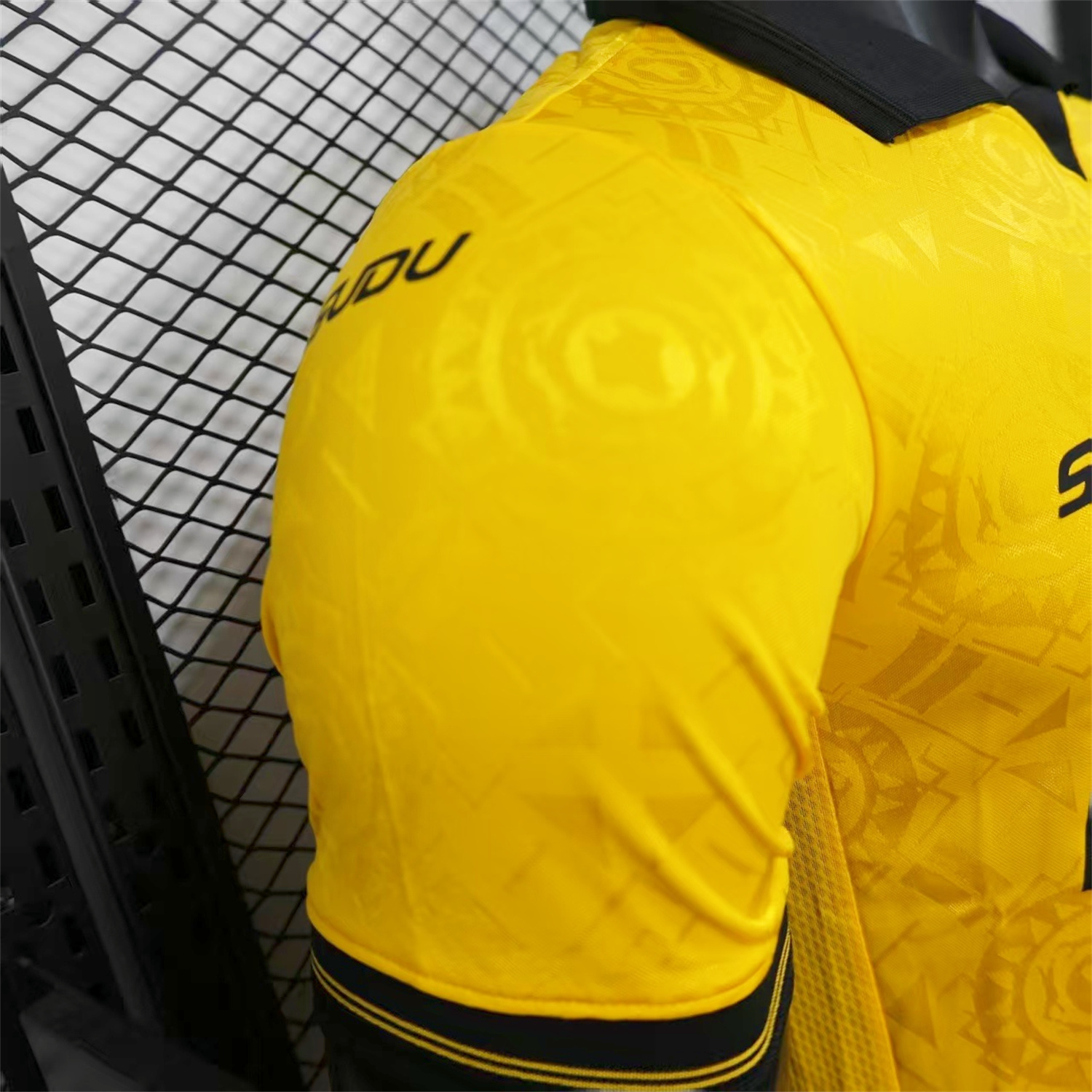 foot-Wolverhampton Wanderers Wolves 25-26 Home Jersey - Player Version