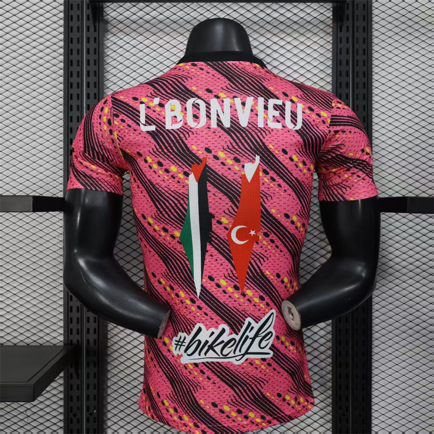 foot-Club Deportivo Palestino Palestine 25-26 Black Lines Pink Jersey With L‘BONVIEU No.11 - Player Version