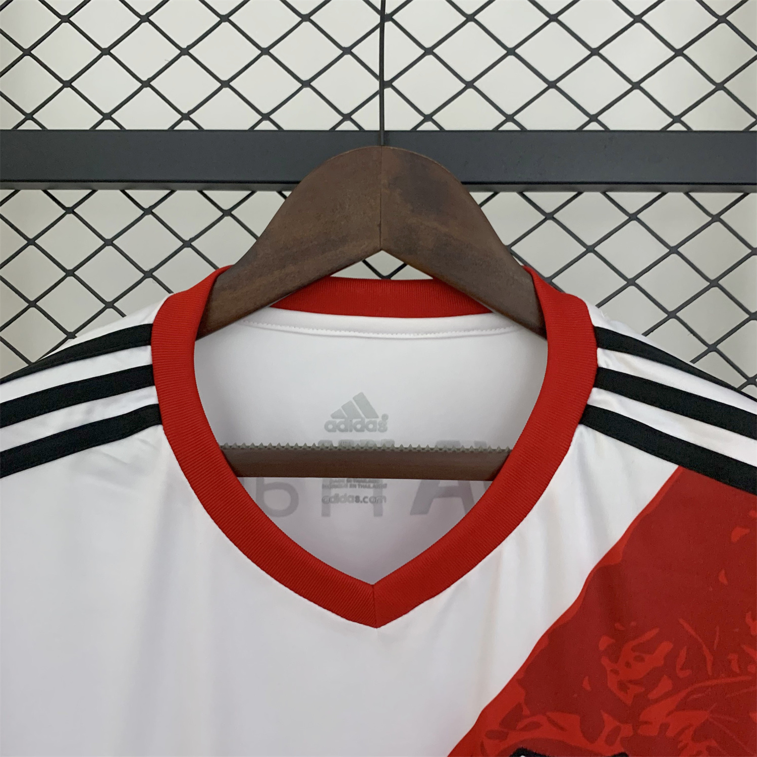 foot-Retro River Plate 2013-14 Home Jersey