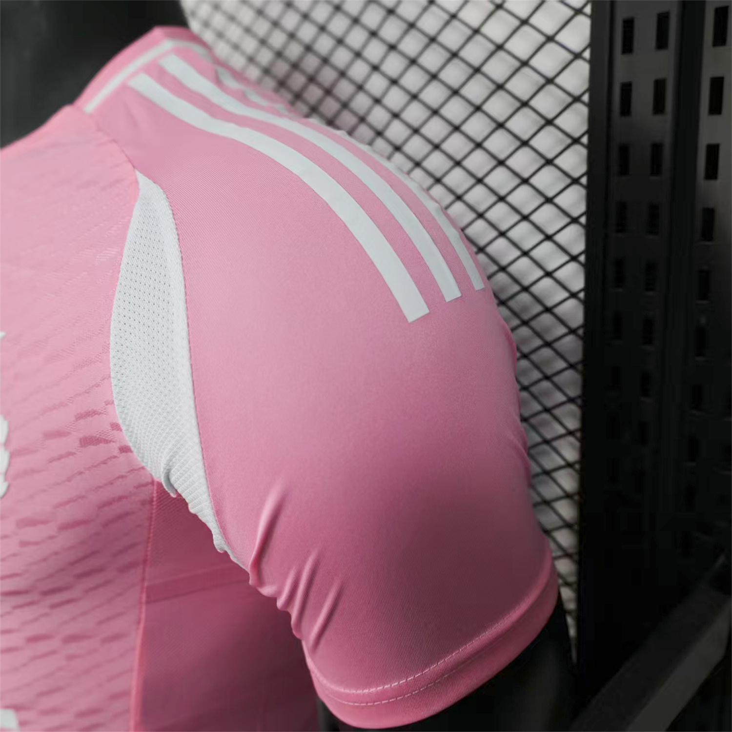 foot-Argentina 25-26 Pink & White Training Jersey - Player Version