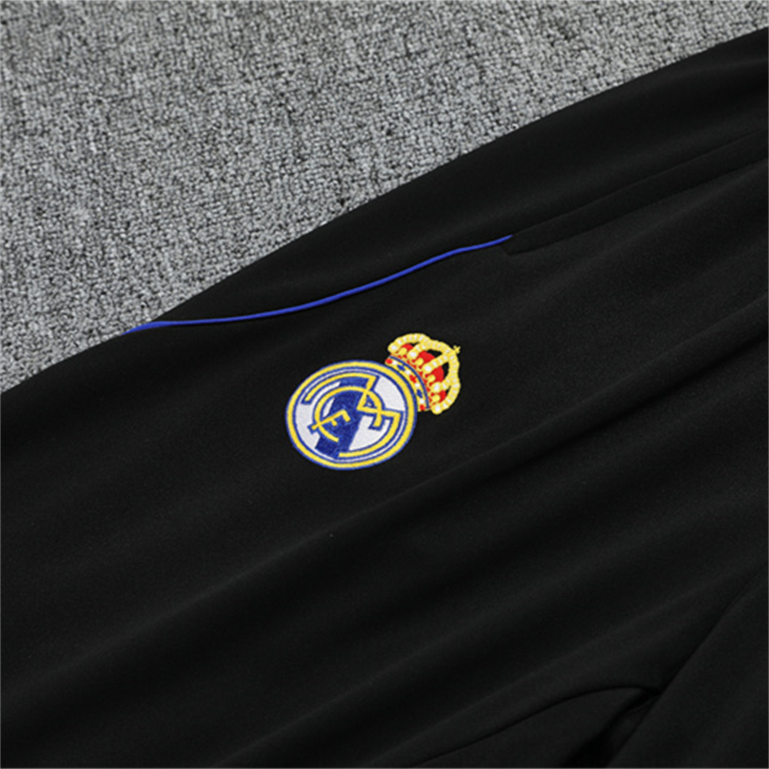 foot-Real Madrid 25-26 Long Sleeve Training Set - Yellow, White and Blue Camouflage Top and Black Pants