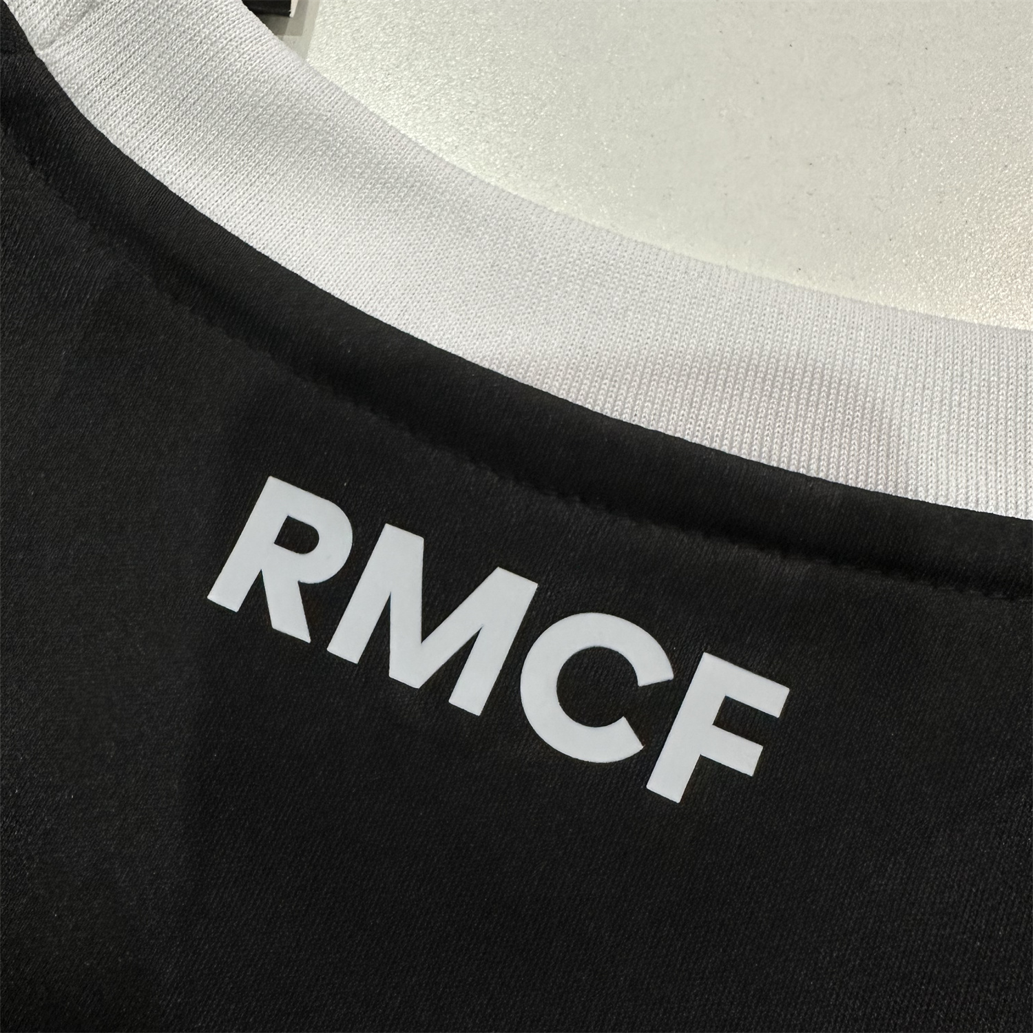 foot-Real Madrid 25-26 Black Terrace Goalkeeper Jersey - Fans Version