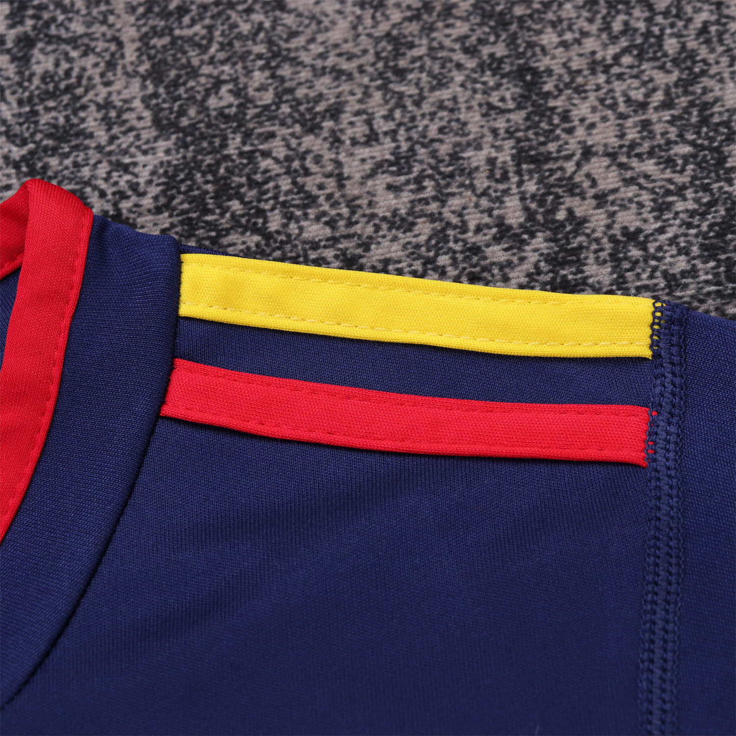 Unitedfootballkit.com | Retro Spain 2010 Away Kids Kit -Customize Name, Number and Patch | Worldwide Shipping