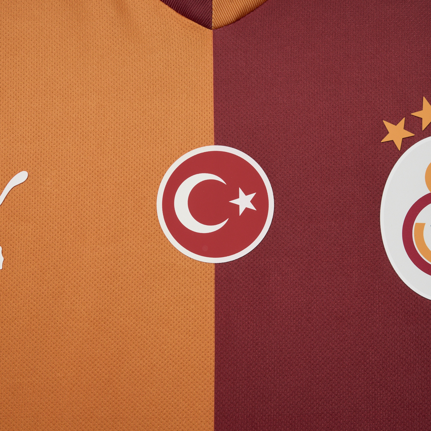 unitedfutballjersey-Galatasaray 25-26 Home Jersey with Five Stars - Fans Version