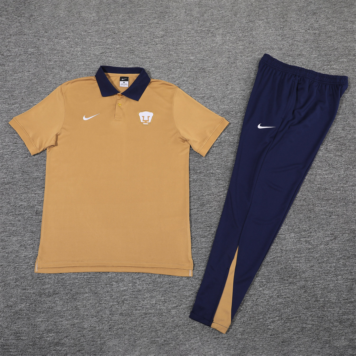 foot-Pumas UNAM 25-26 POLO Short-Sleeve Training Set - Brown Top and Deep Blue Pants