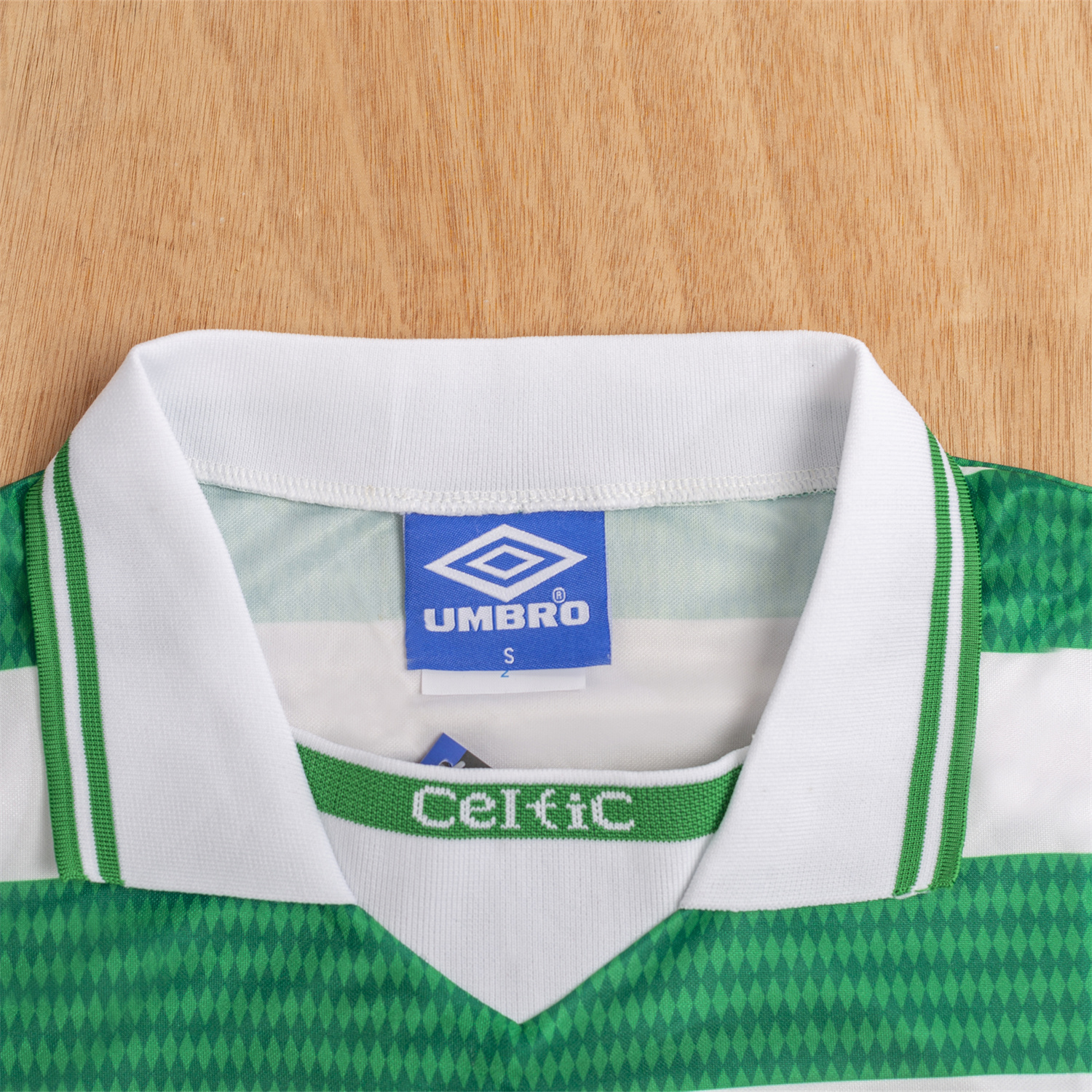 foot-Retro Celtic 1997-99 Home Jersey