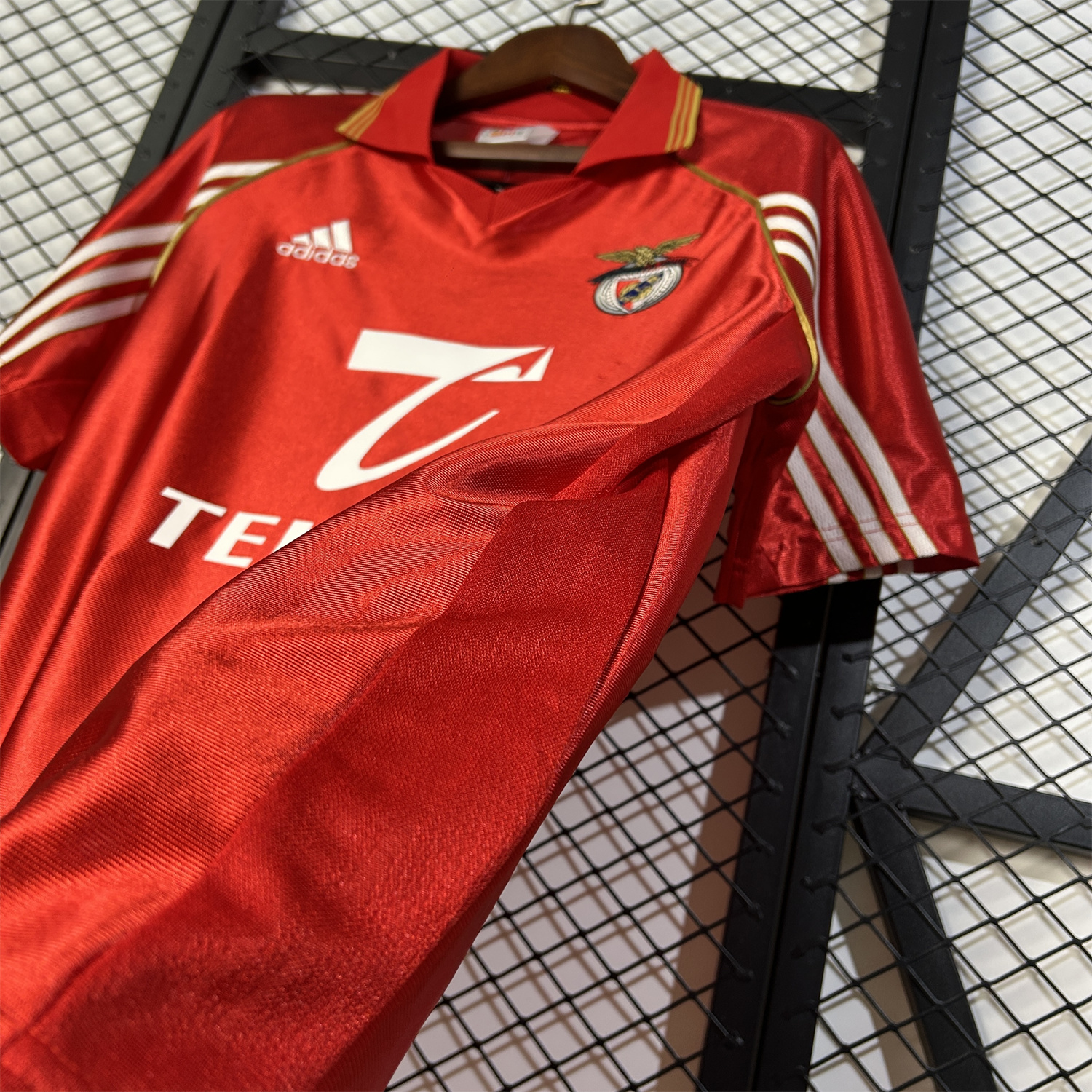 foot-Retro Benfica 1998-99 Home Jersey