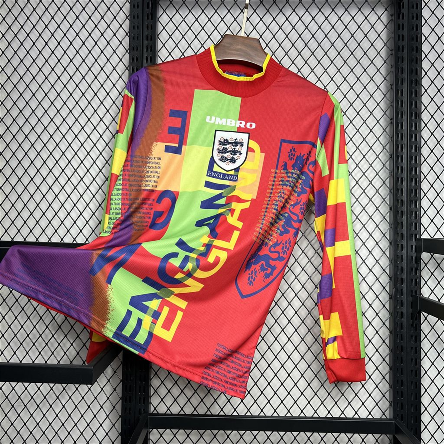 foot-Retro England 1996 Red Goalkeeper Long Sleeve Jersey
