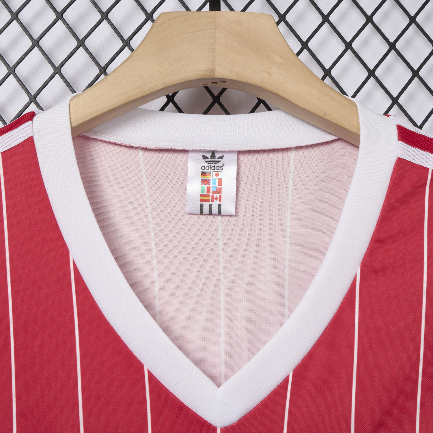 foot-Retro Hamburger SV 1984 Away Jersey