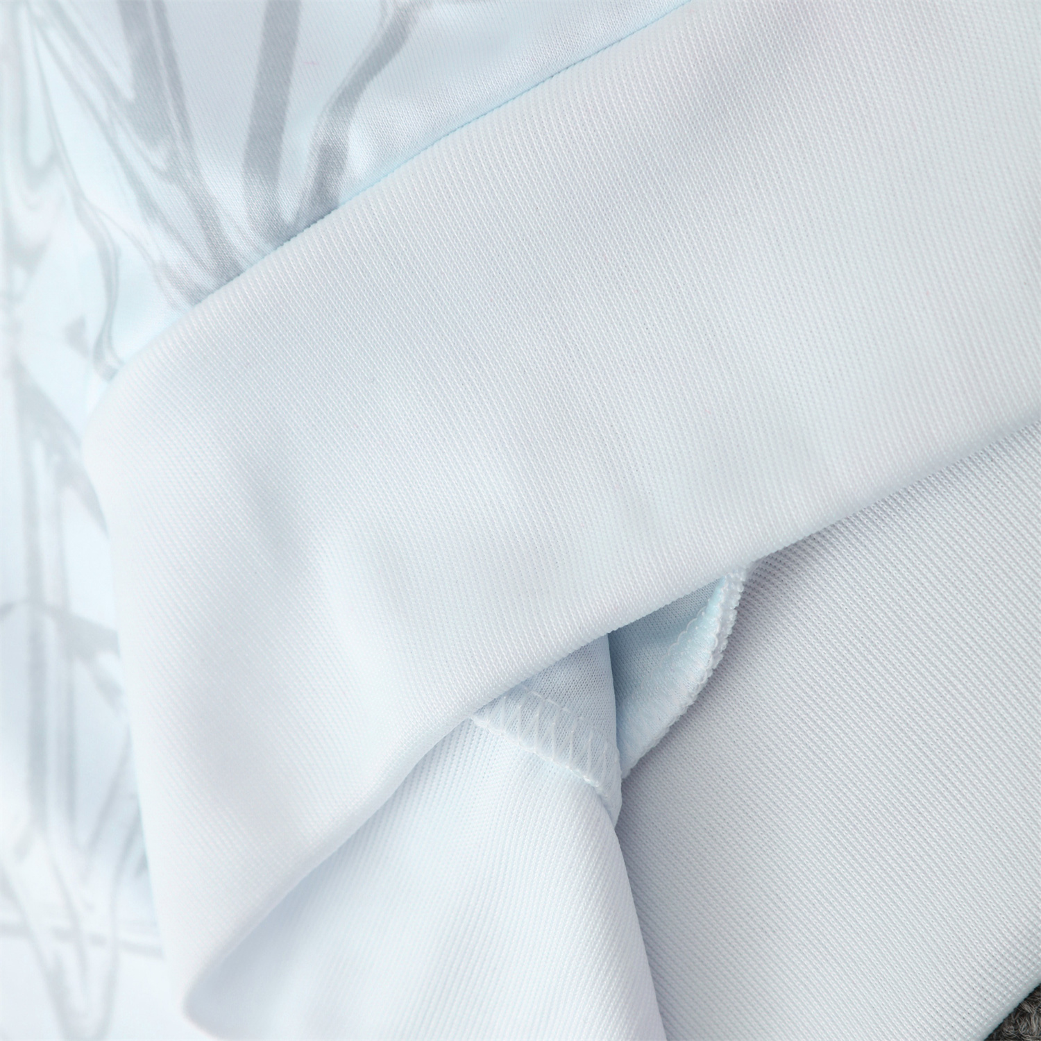 foot-Real Madrid 25-26 Traning Hoodie Set - Triangular Spots White Hoodie With Black Pants