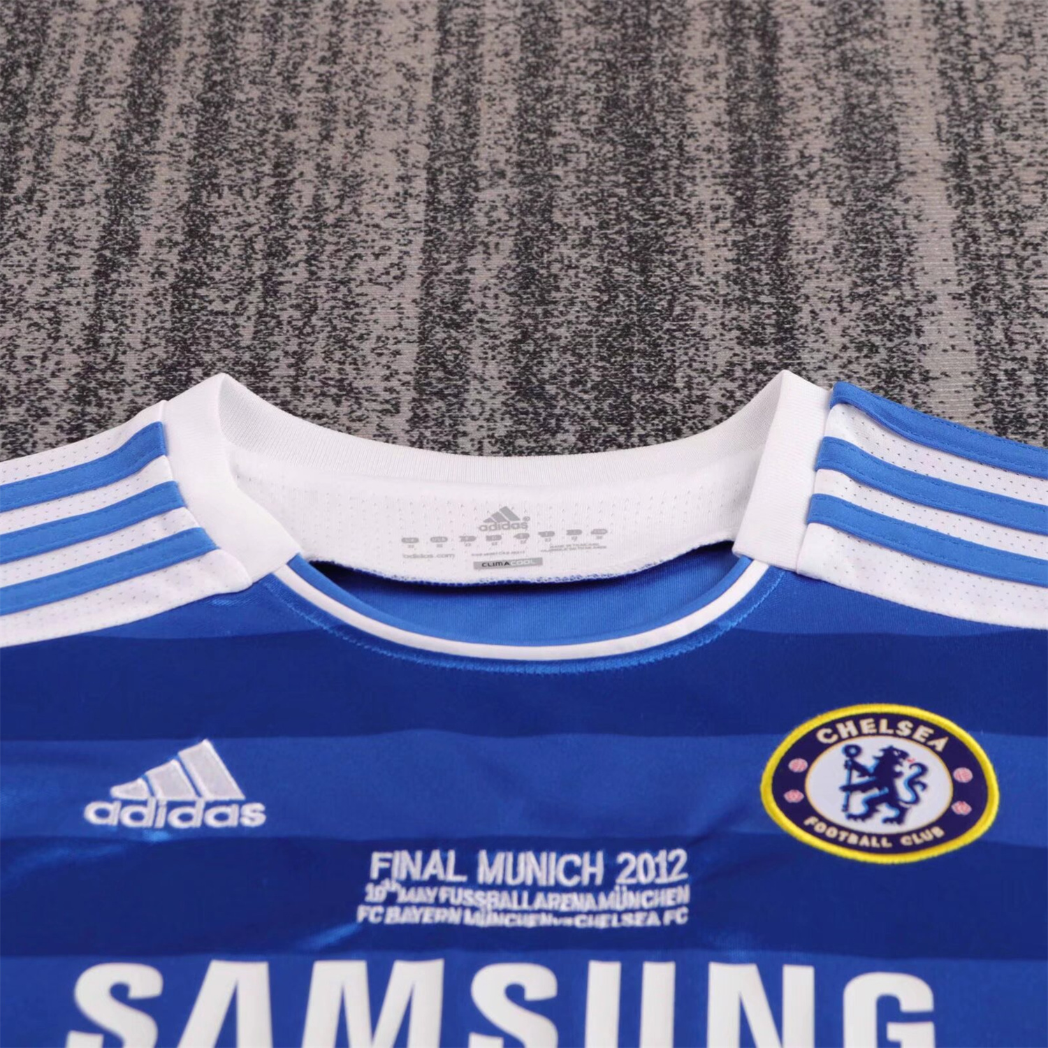 foot-Retro C.H.E.L.S.E.A 2011-12 Champions League Final Home Kids Kit