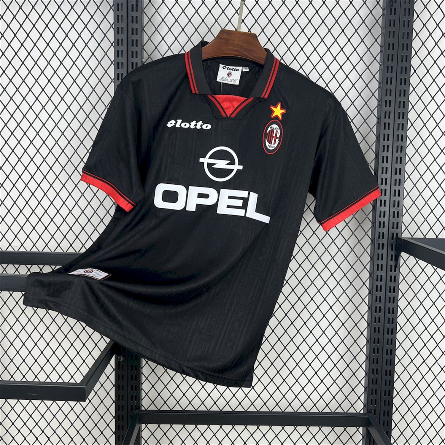 foot-Retro AC Milan 1997-98 Fourth Jersey