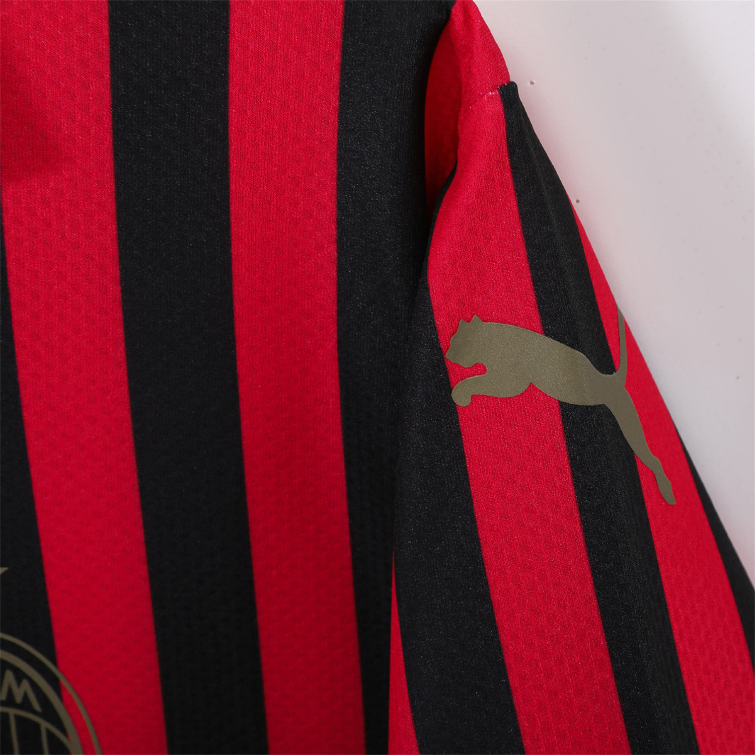 foot-Retro AC Milan 2019 120th Anniversary Home Jersey