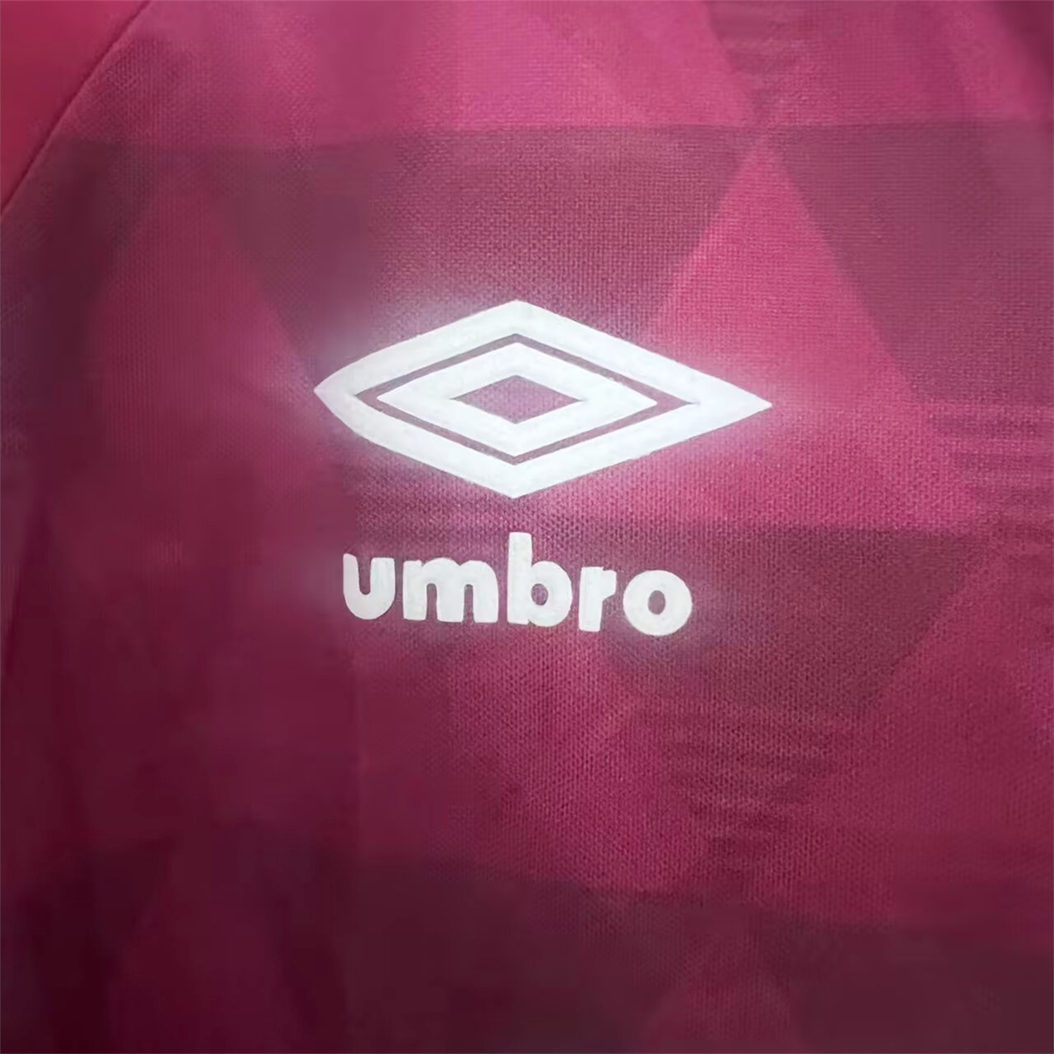 foot-Retro Aston Villa 1990-92 Home Jersey
