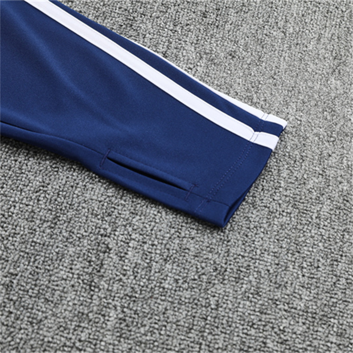 foot-Real Madrid 25-26 Long Sleeve Training Set - Throwback Royal Blue Top and Pants