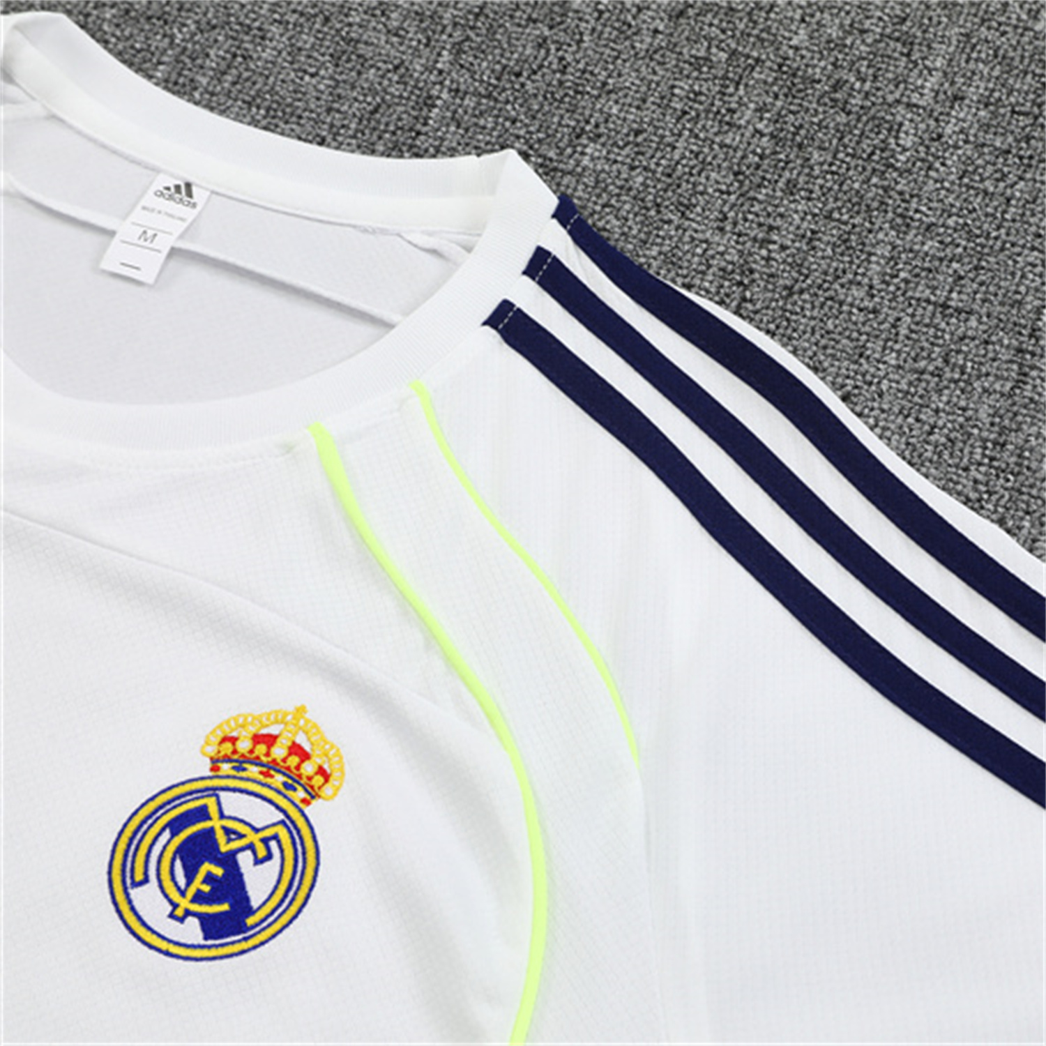 foot-Real Madrid 25-26 Kids Short-Sleeve Training Set - White Urban Purist Style Top and Blue Shorts