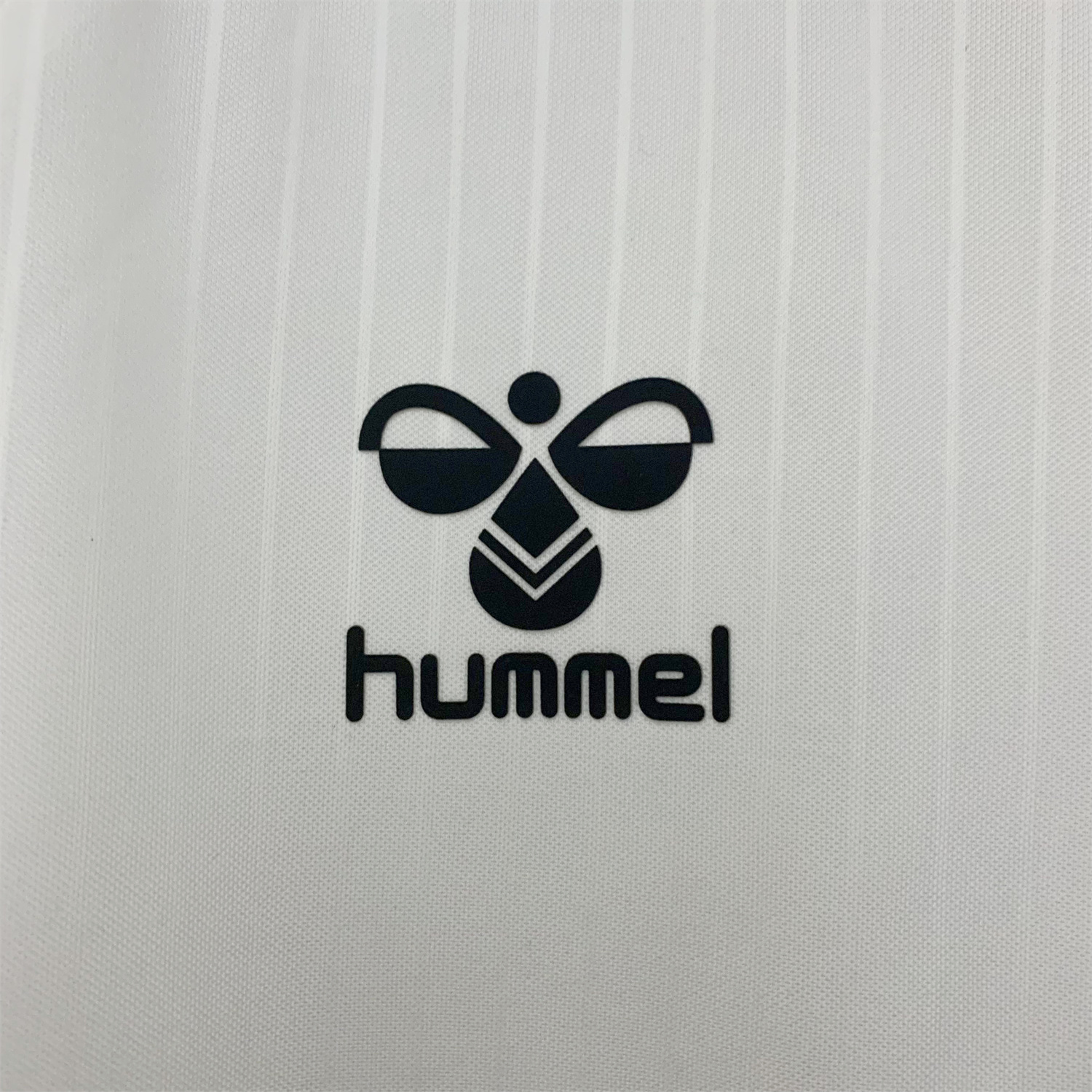 foot-Celta Vigo 24-25 Oliveira Dos Cen Anos White Goalkeeper Jersey - Fans Version