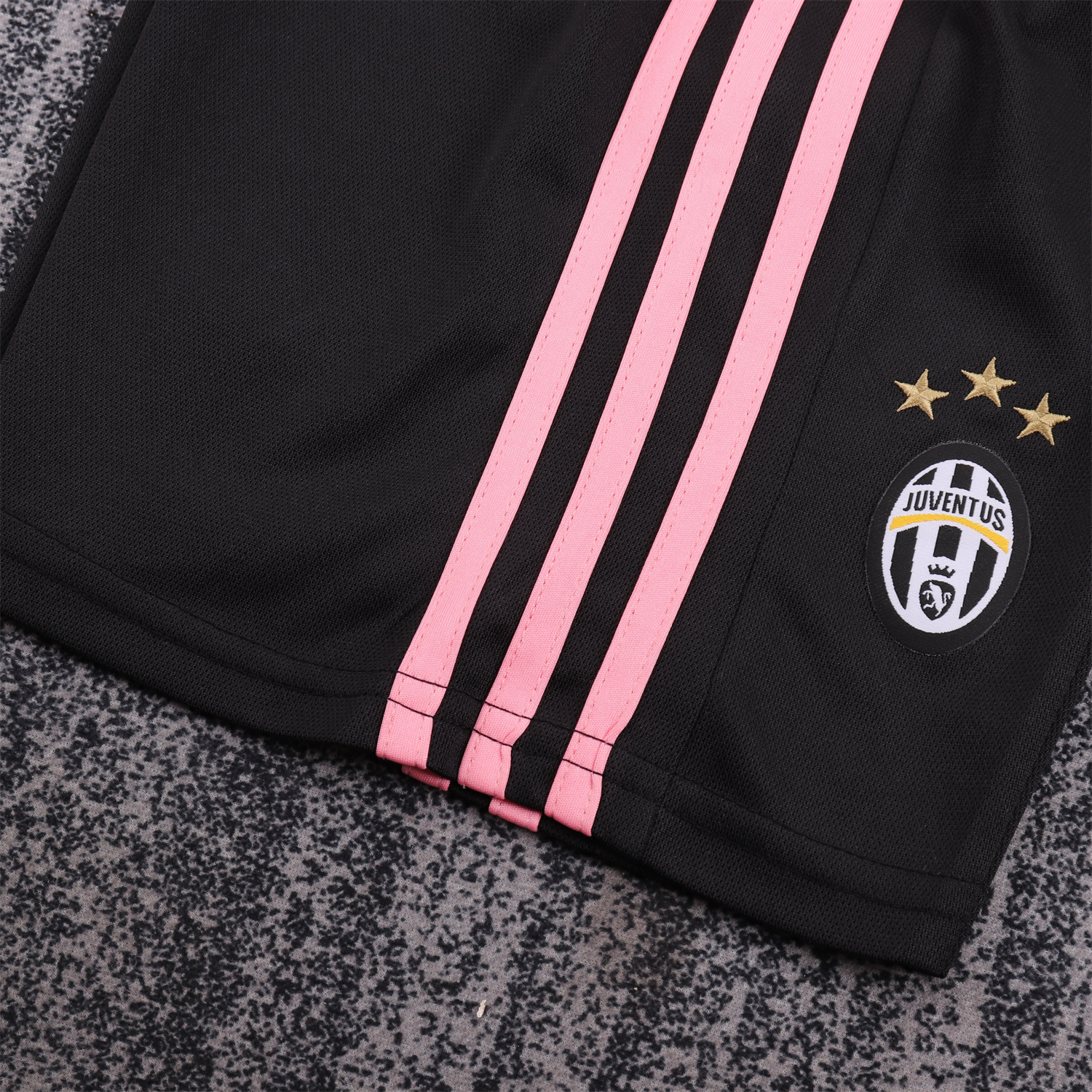 foot-Retro Juventus 2015-16 Away Kids Kit