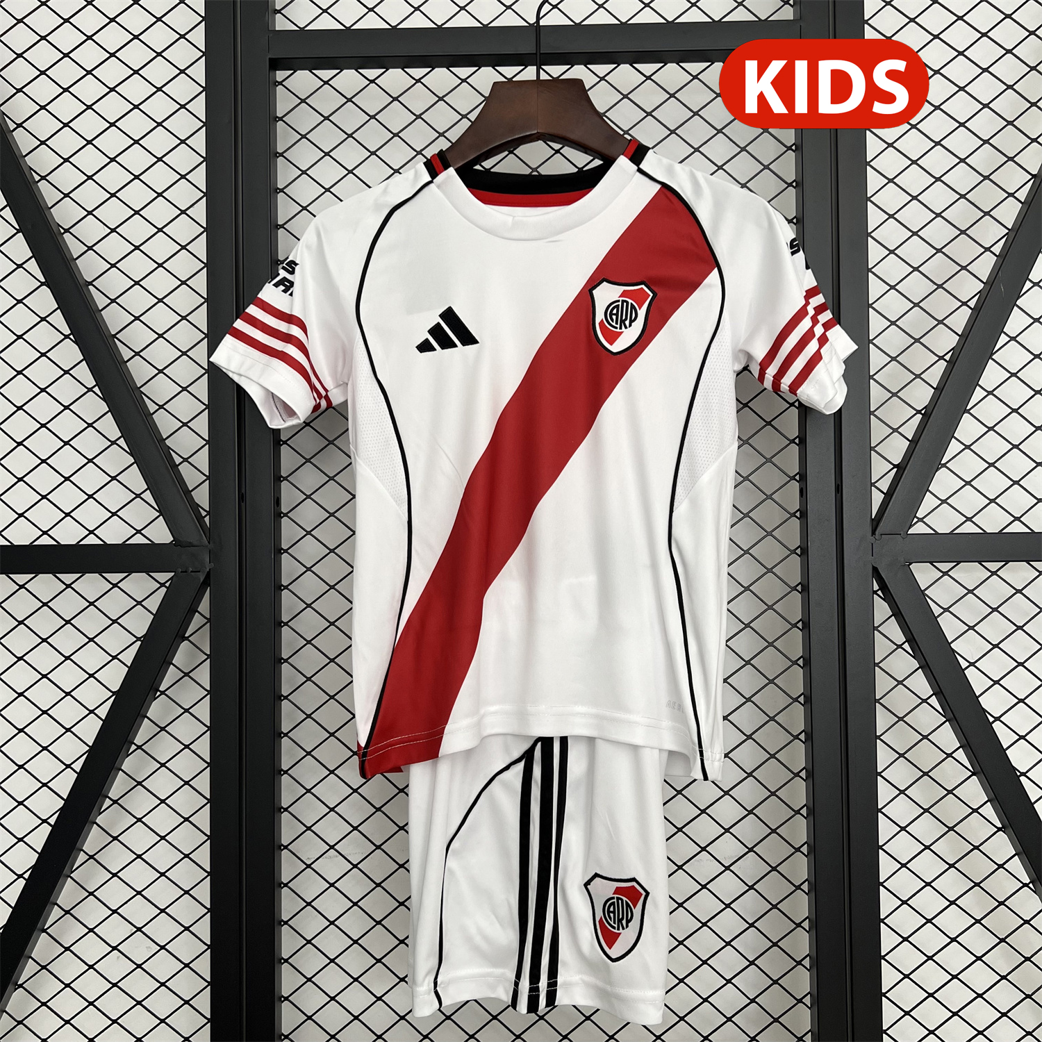 foot-River Plate 25-26 Home Unsponsored Kids Kit