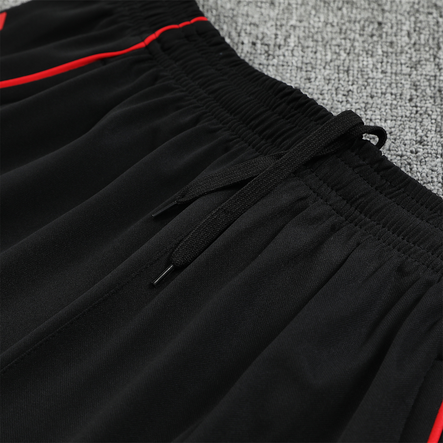 foot-Manchester United 25-26 Vest Training Set - Pure Red Vest & Black Shorts