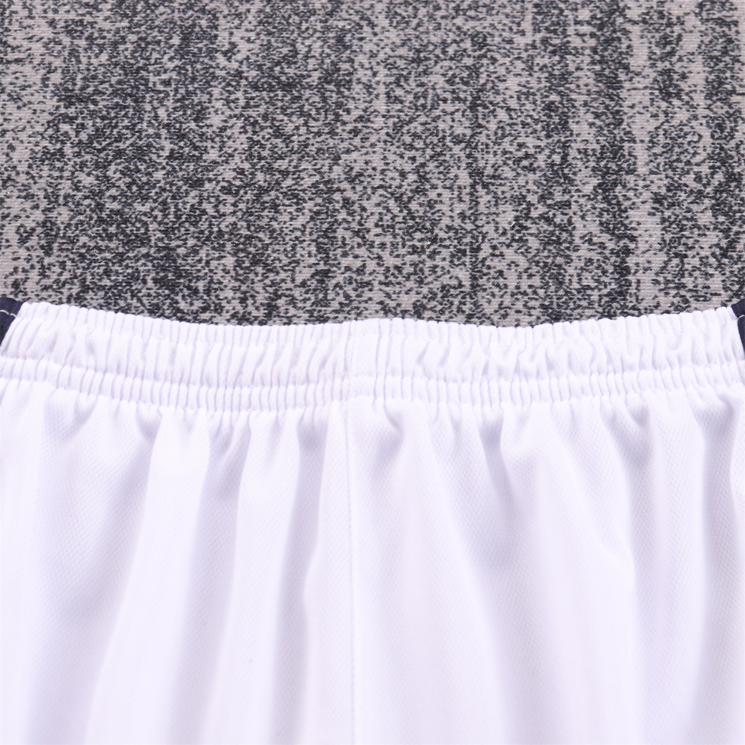 foot-Retro Real Madrid 2000-01 Home Kids Kit