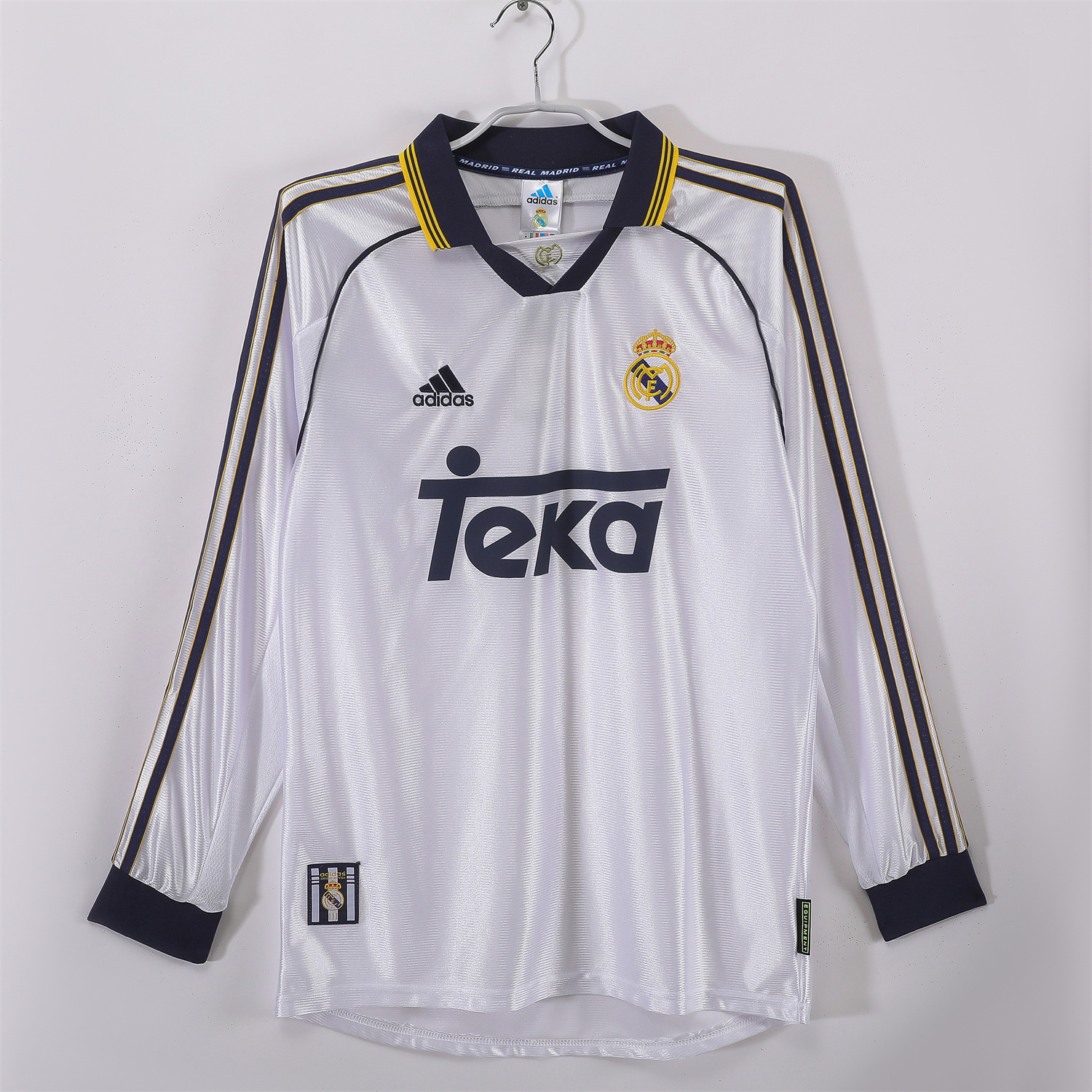 foot-Retro Real Madrid 1998-00 Home Long Sleeves Jersey