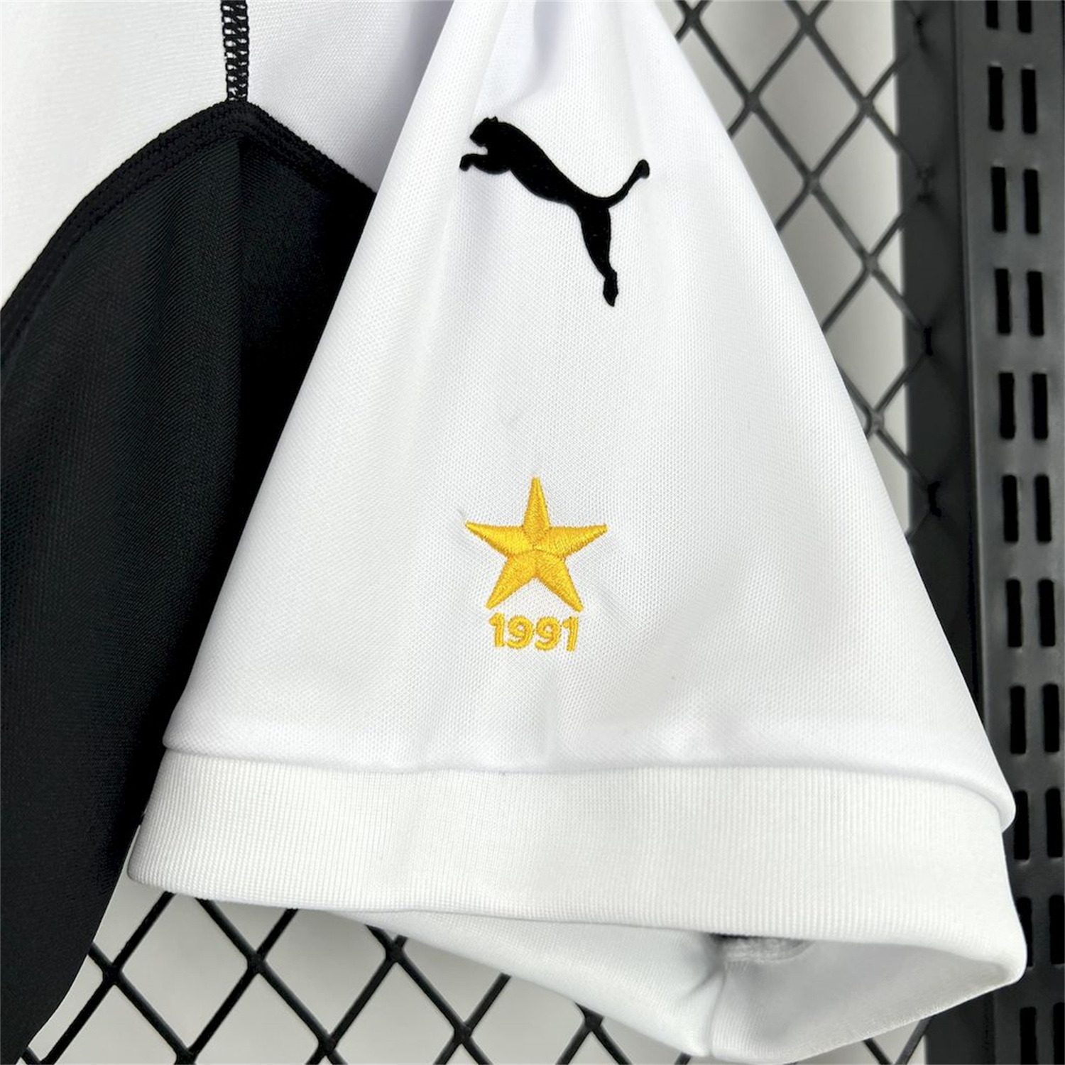 foot-Retro Colo Colo 2003 Home Jersey