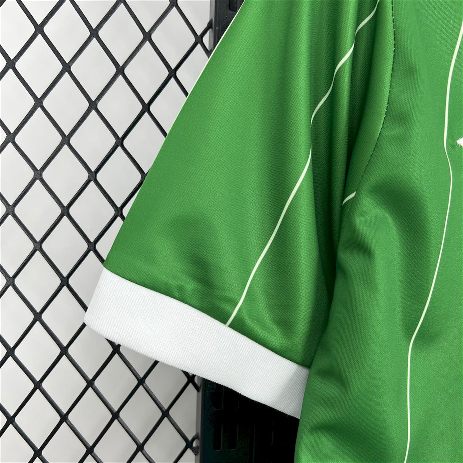 foot-Retro Celtic 1982-83 Third Jersey