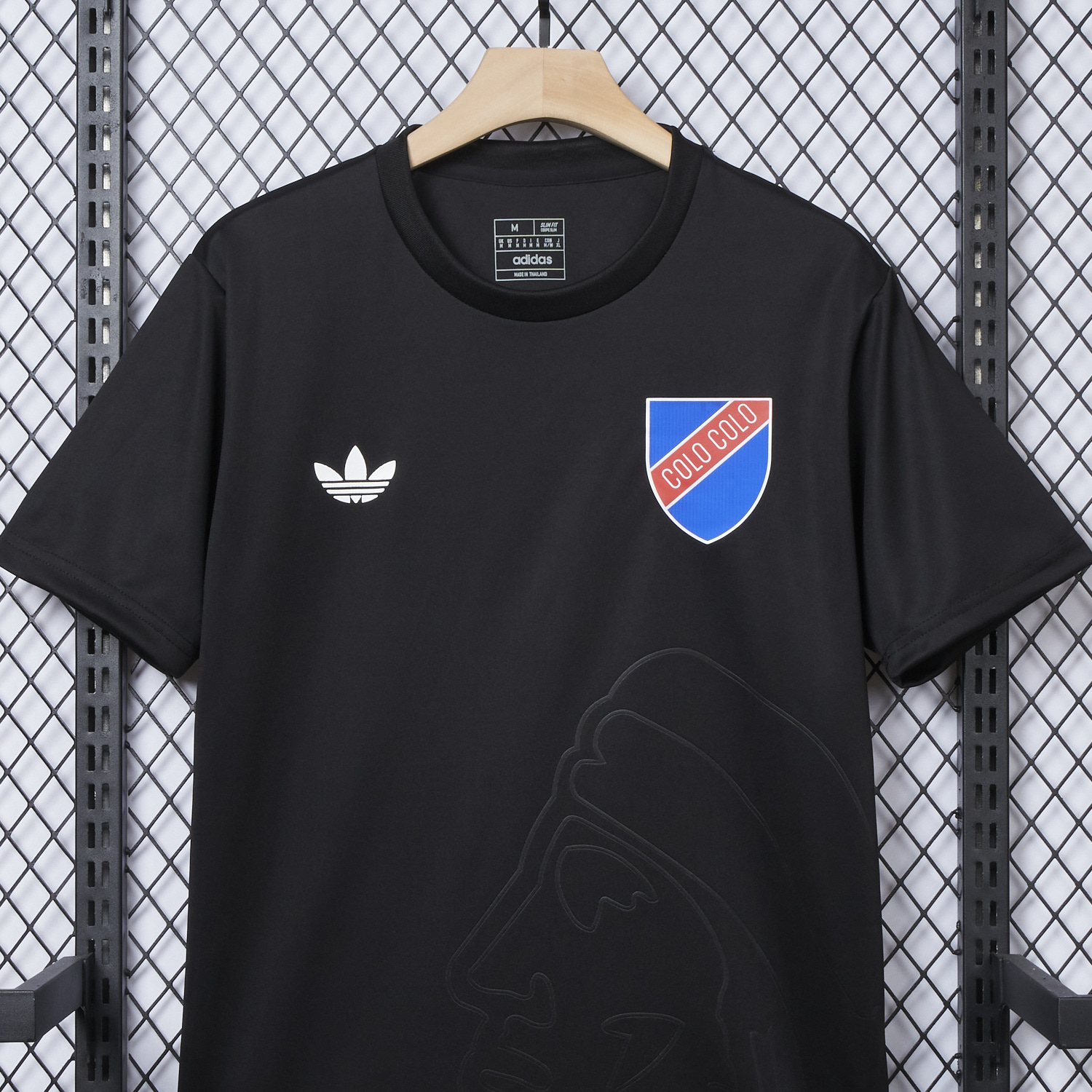 foot-Colo Colo 25-26 100th Anniversary Pure Black Special Jersey - Fans Version