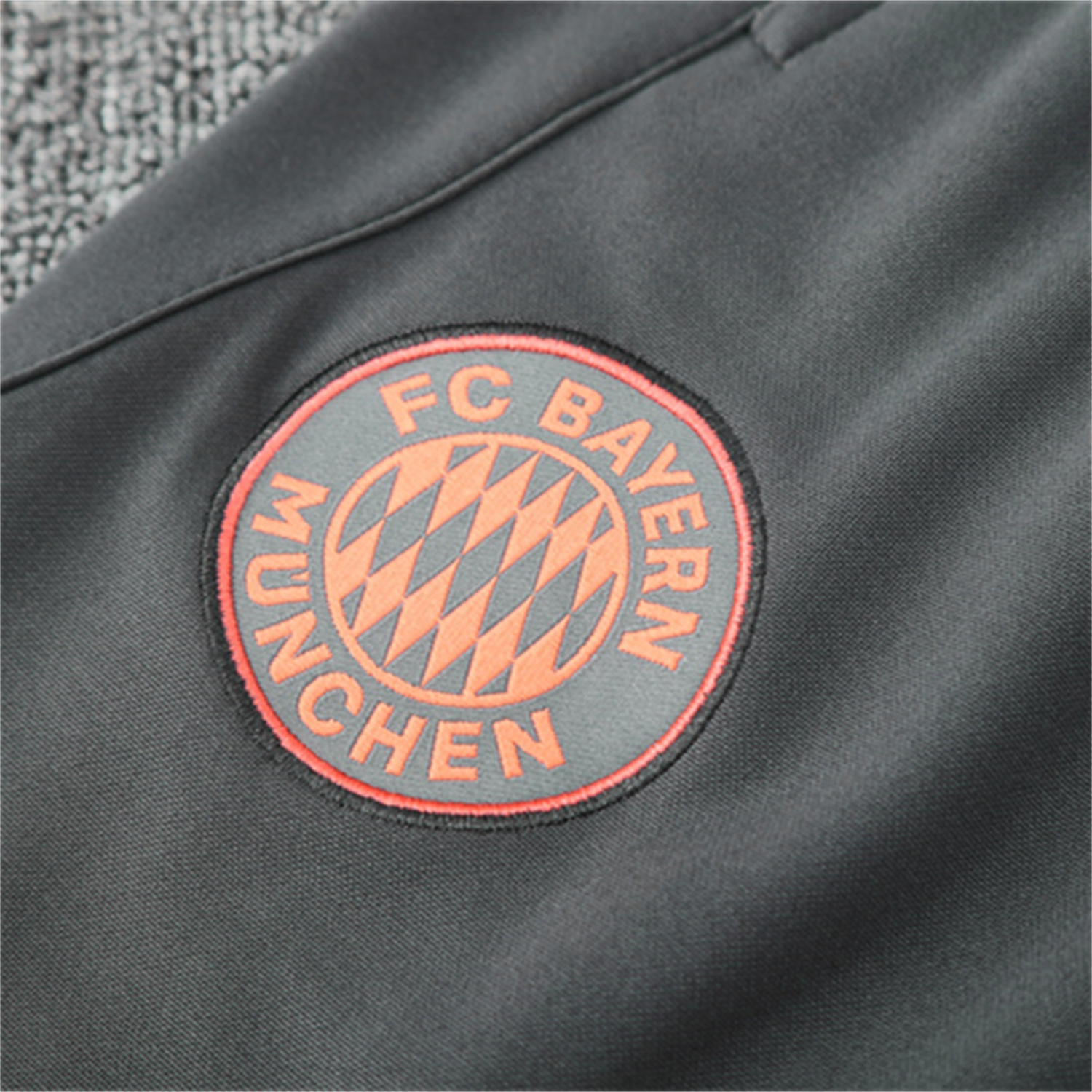 foot-Bayern Munich 25-26 Long Sleeves Training Set - Dark Grey Top & Pants