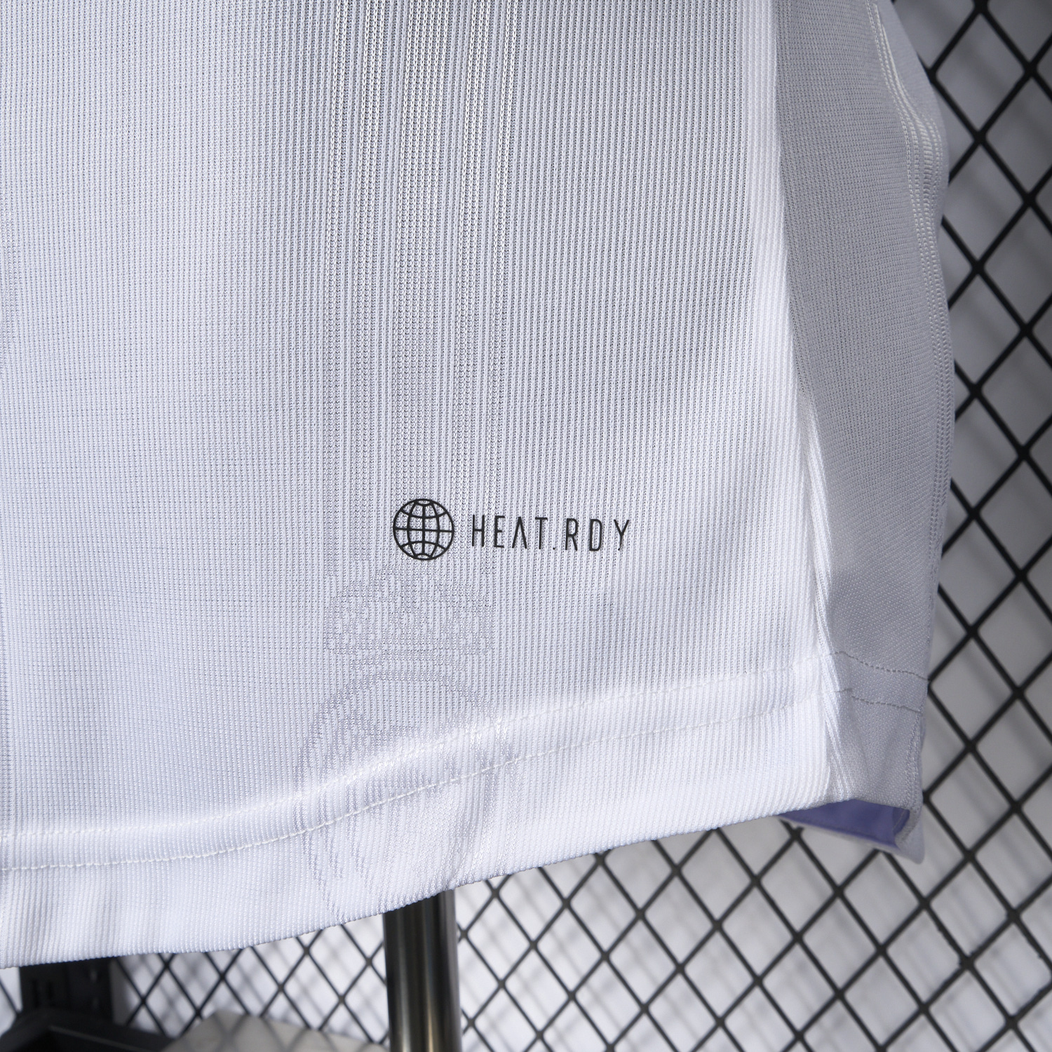 foot-Retro Real Madrid 2022-23 Home Jersey - Player Version