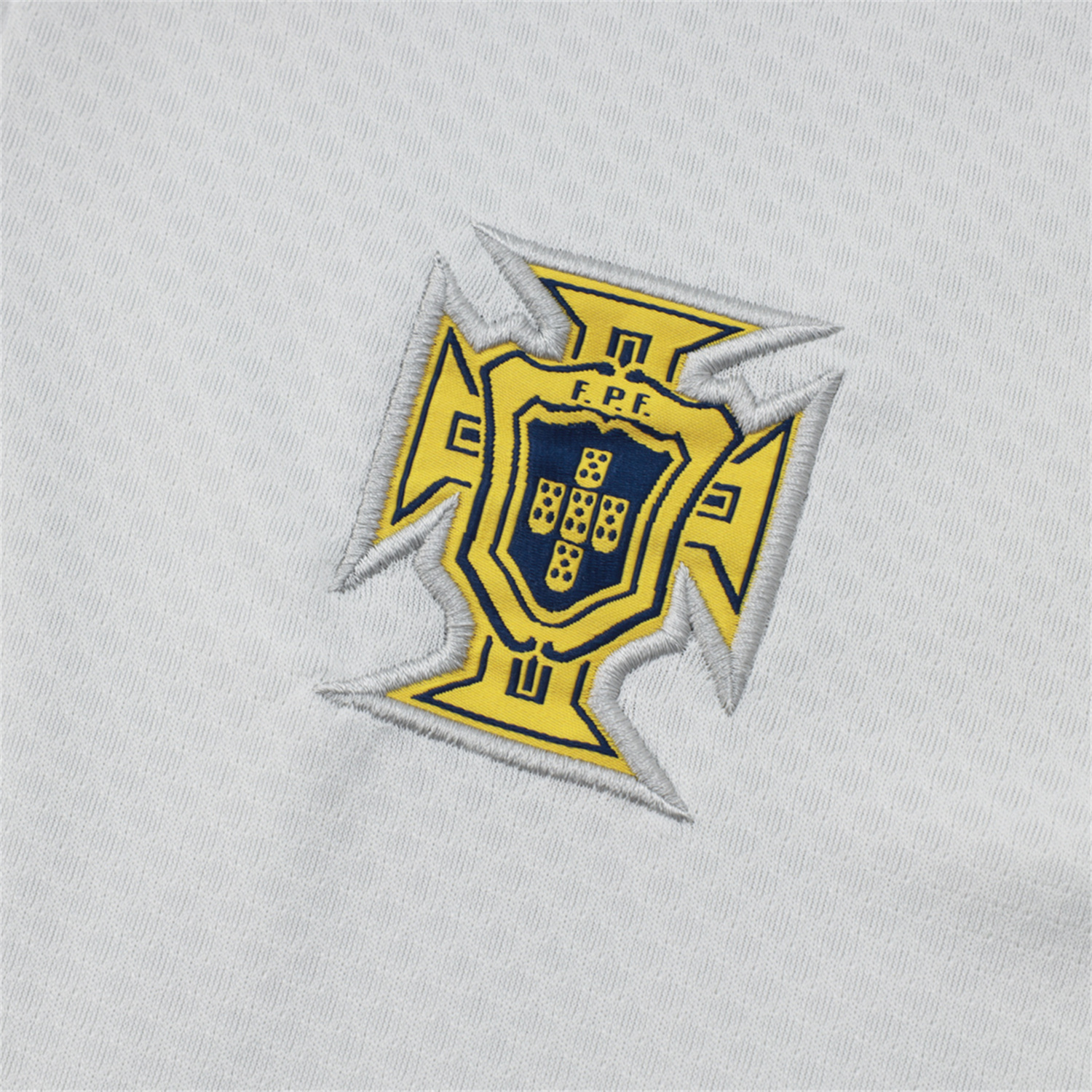 foot-Portugal 25-26 Long Sleeve Training Set - Off White Top and Deep Blue Pants