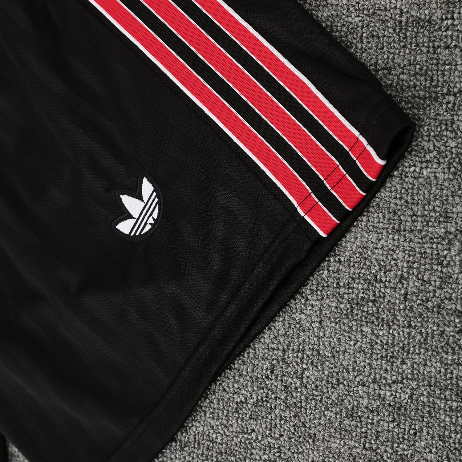 foot-Flamengo 25-26 Short-Sleeve Training Set - Red Top & Black Shorts